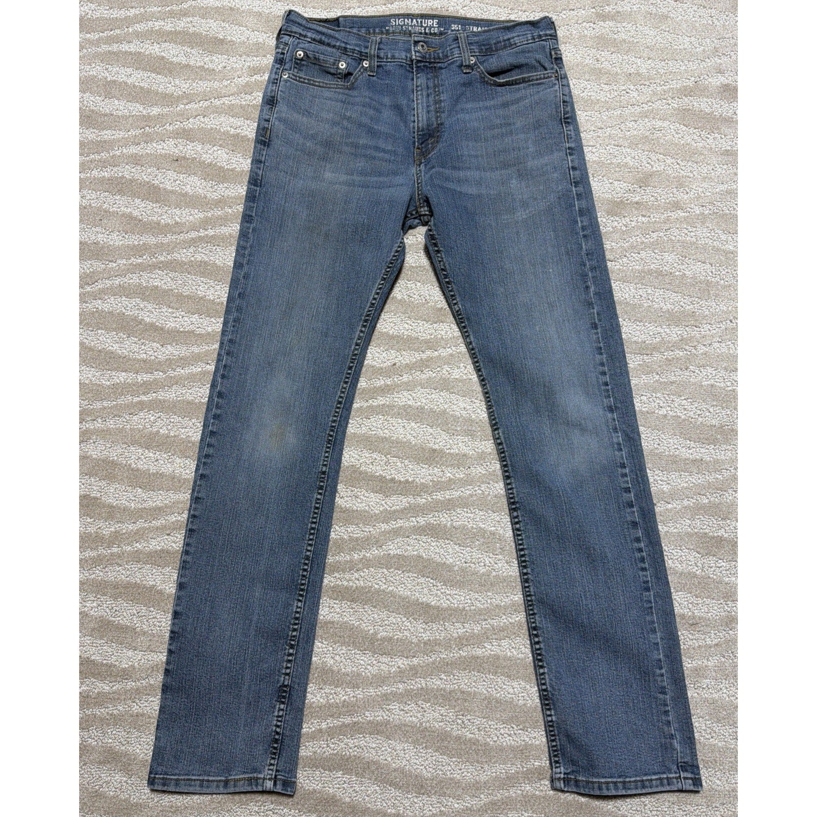 Signature Levi Strauss 32x34 S51 Straight Blue Jeans Stain Workwear