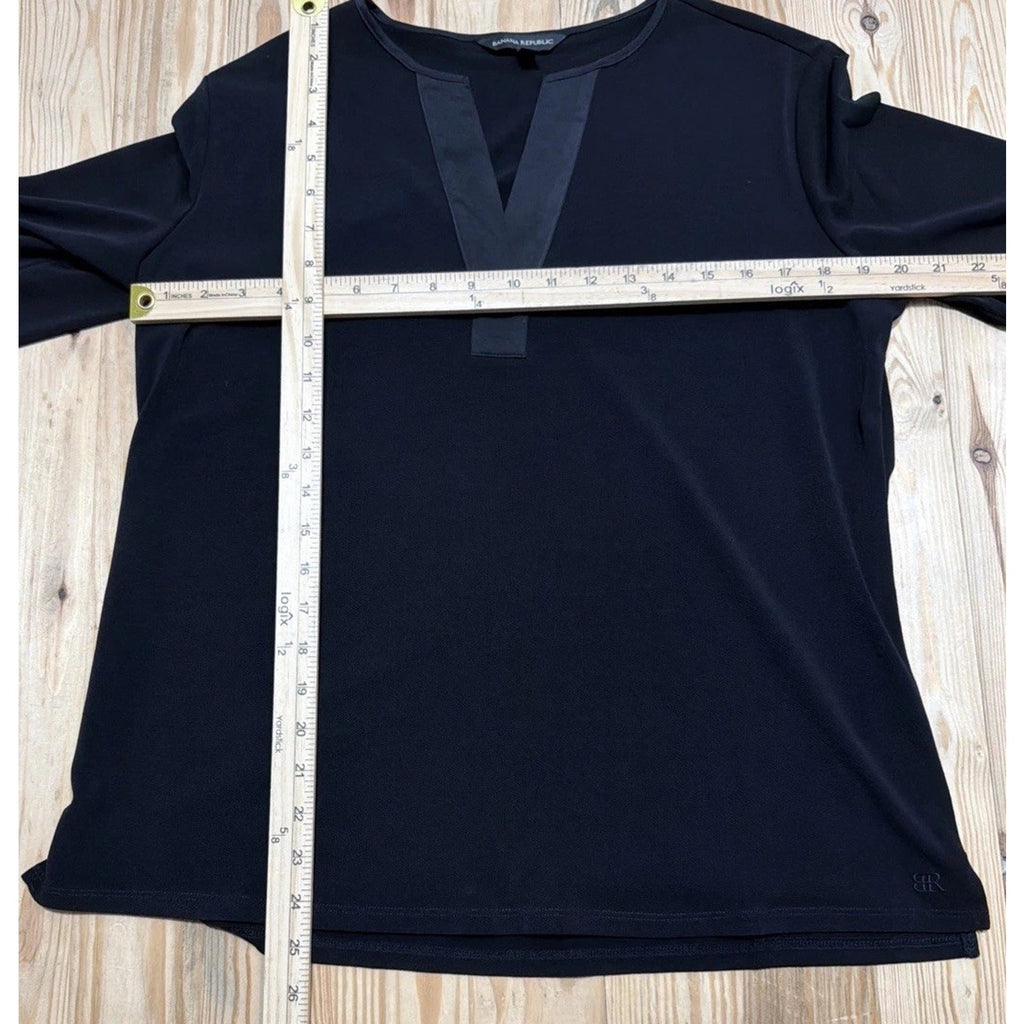 Banana Republic Women’s Black 3/4 Sleeve V-Neck Soft Comfort Stretch Blouse M