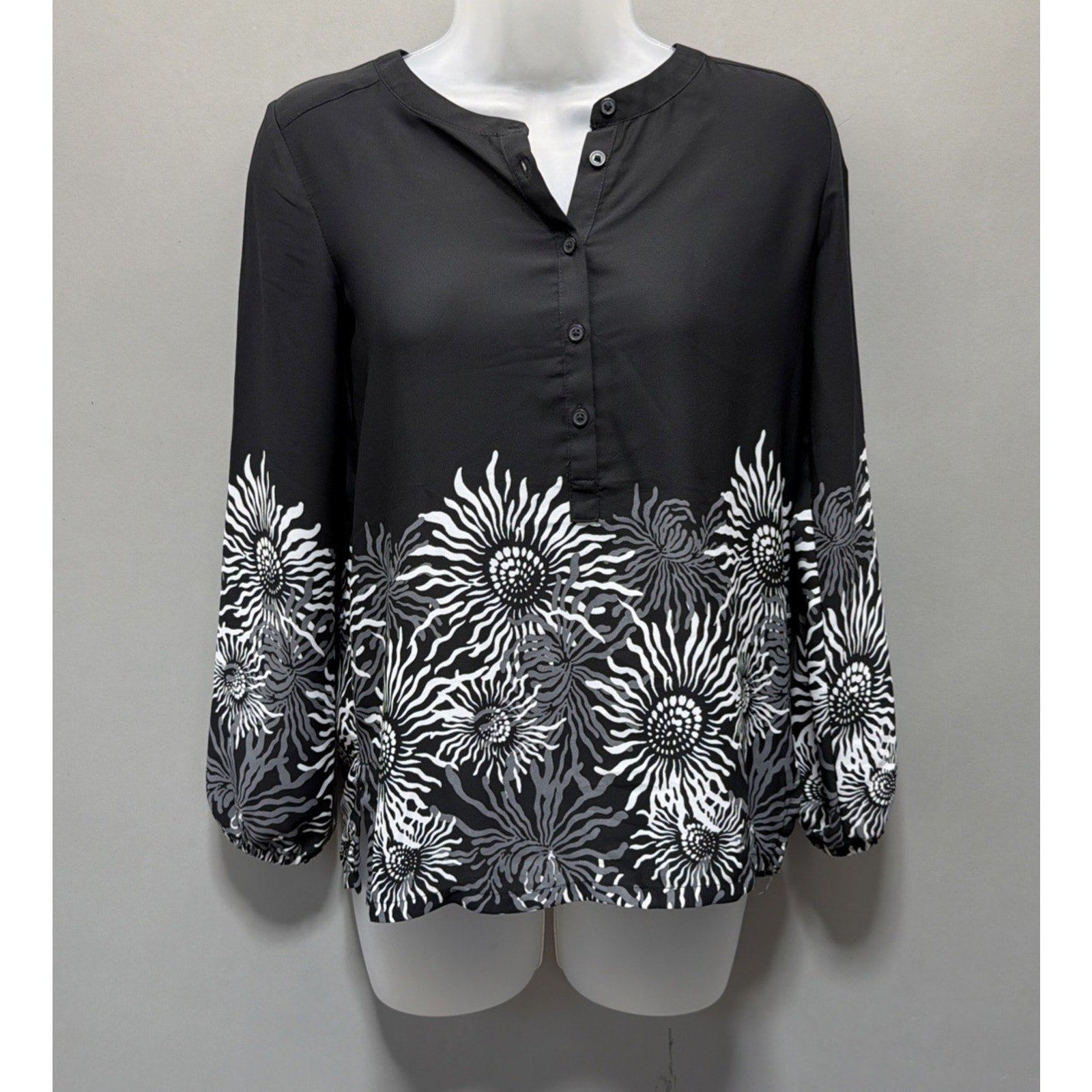 LOFT Outlet Petite XXSP Black White Floral Blouse 3/4 Sleeve Lightweight Boho