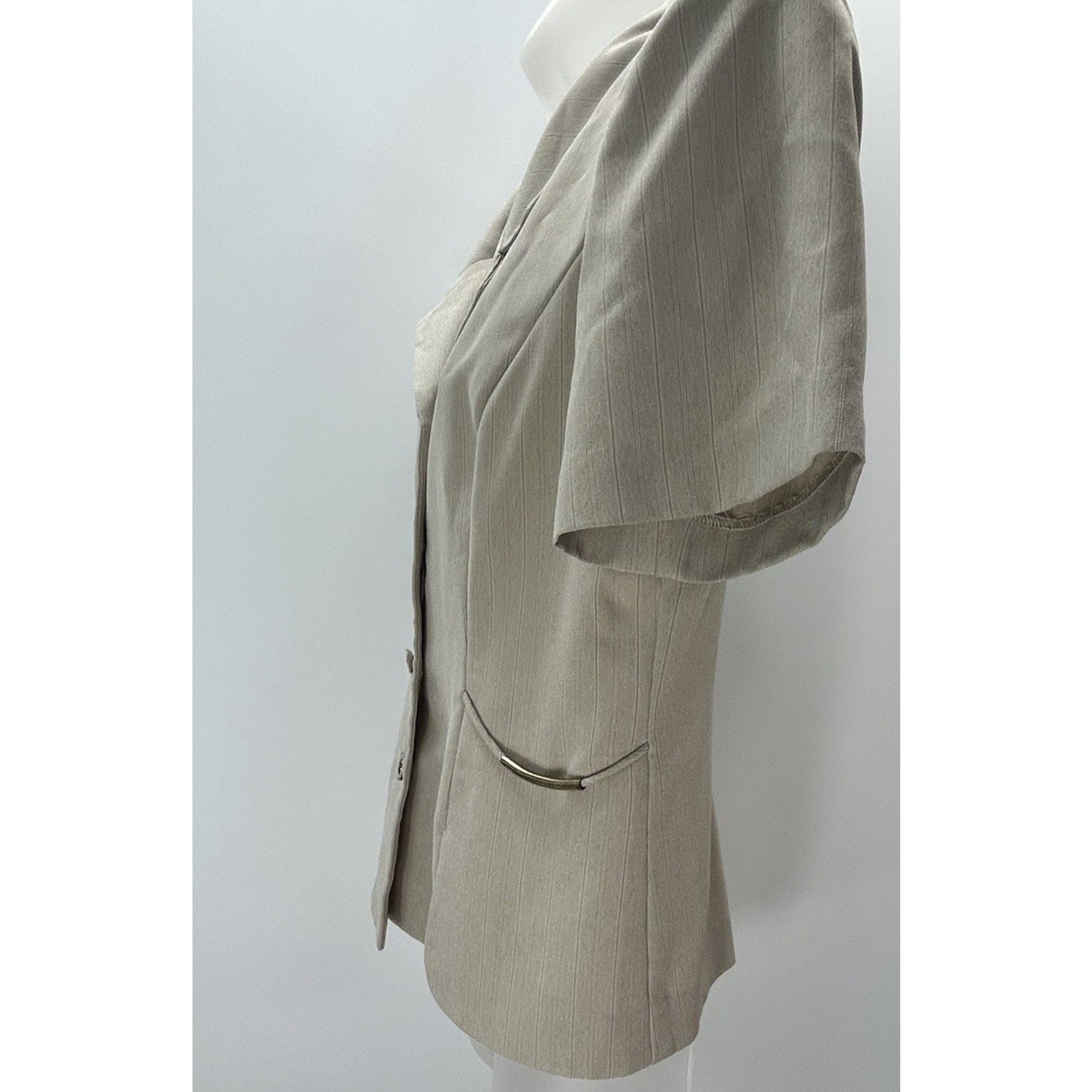 Perceptions Petite Womens Blazer Size 10P Buttons Shoulder Pads Short Sleeve.