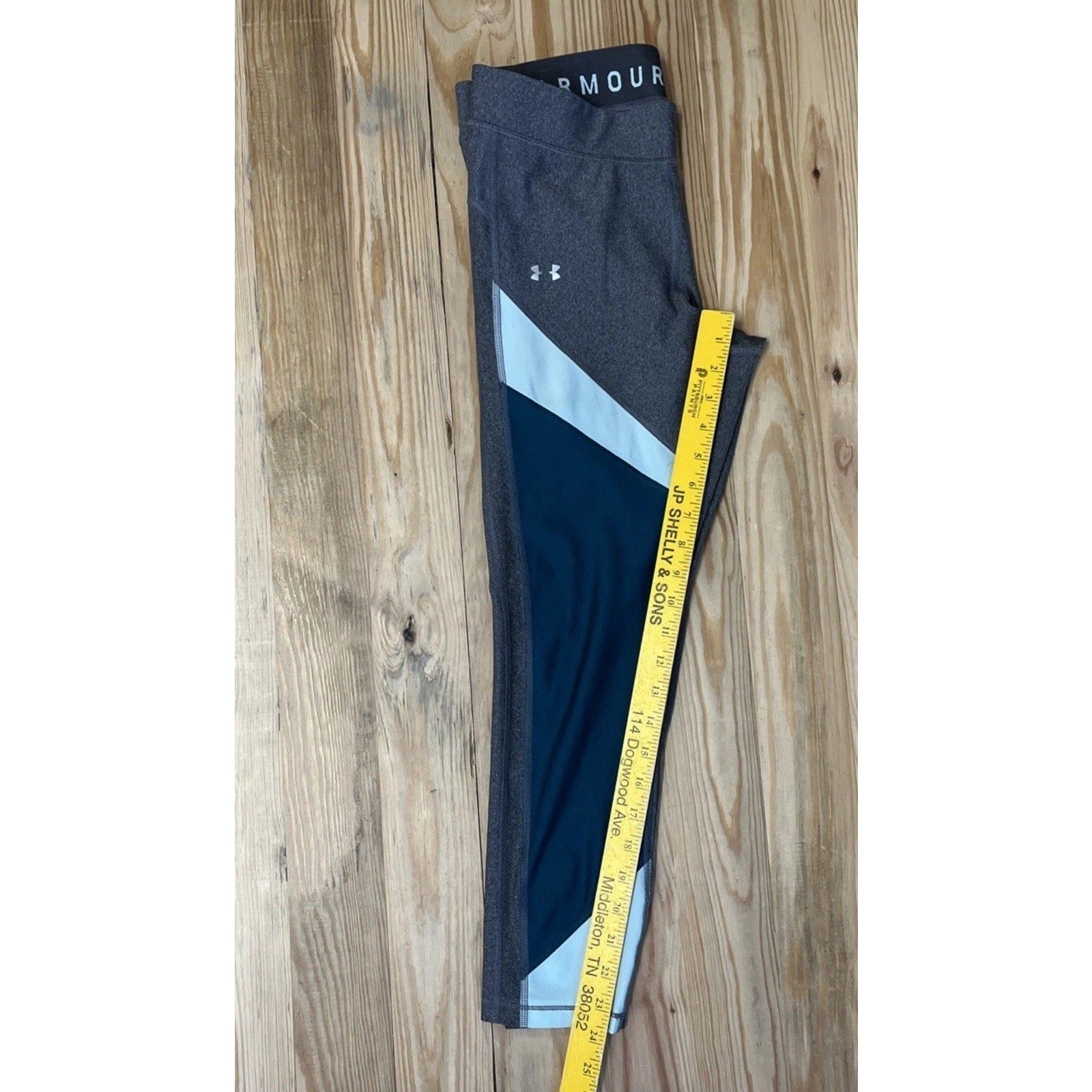 Under armour Women's HeatGear Color Blocked Compression Ankle Crop , Gray Size L