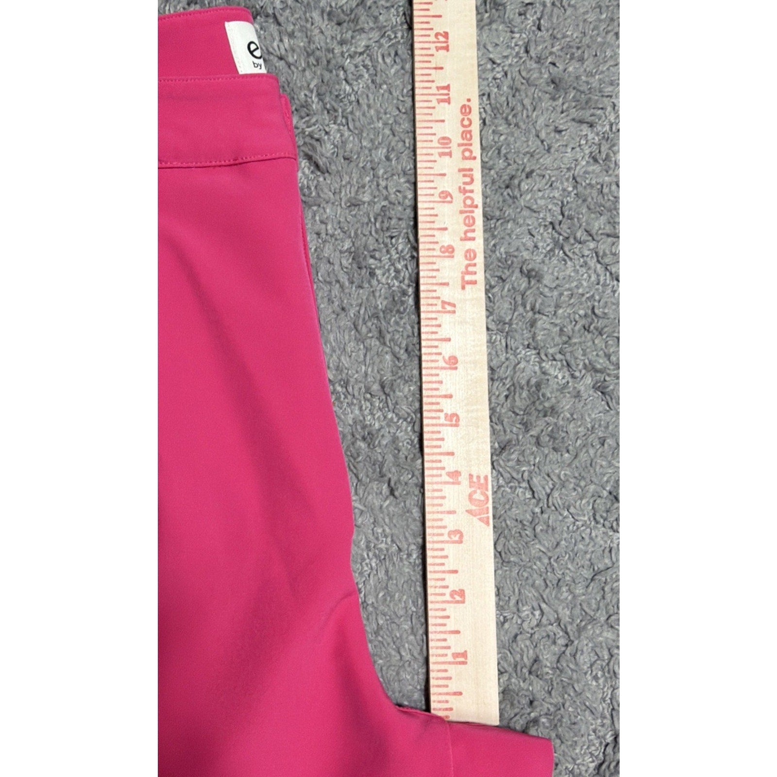 Edited by Remi Bader Women's High Rise Trouser Short Size 4 Pink New With Tags