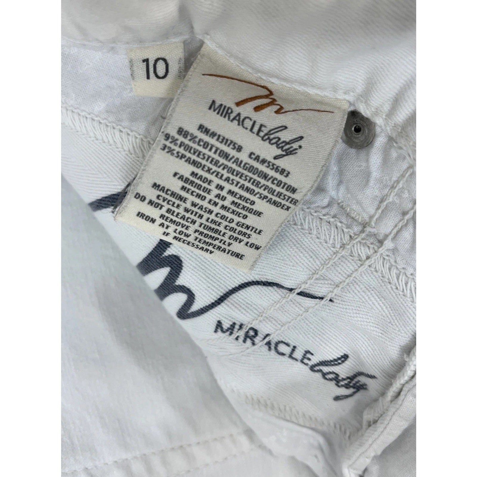 Women's Miracle Body White Distressed Straight Leg Jeans Size 10 Cotton Blend