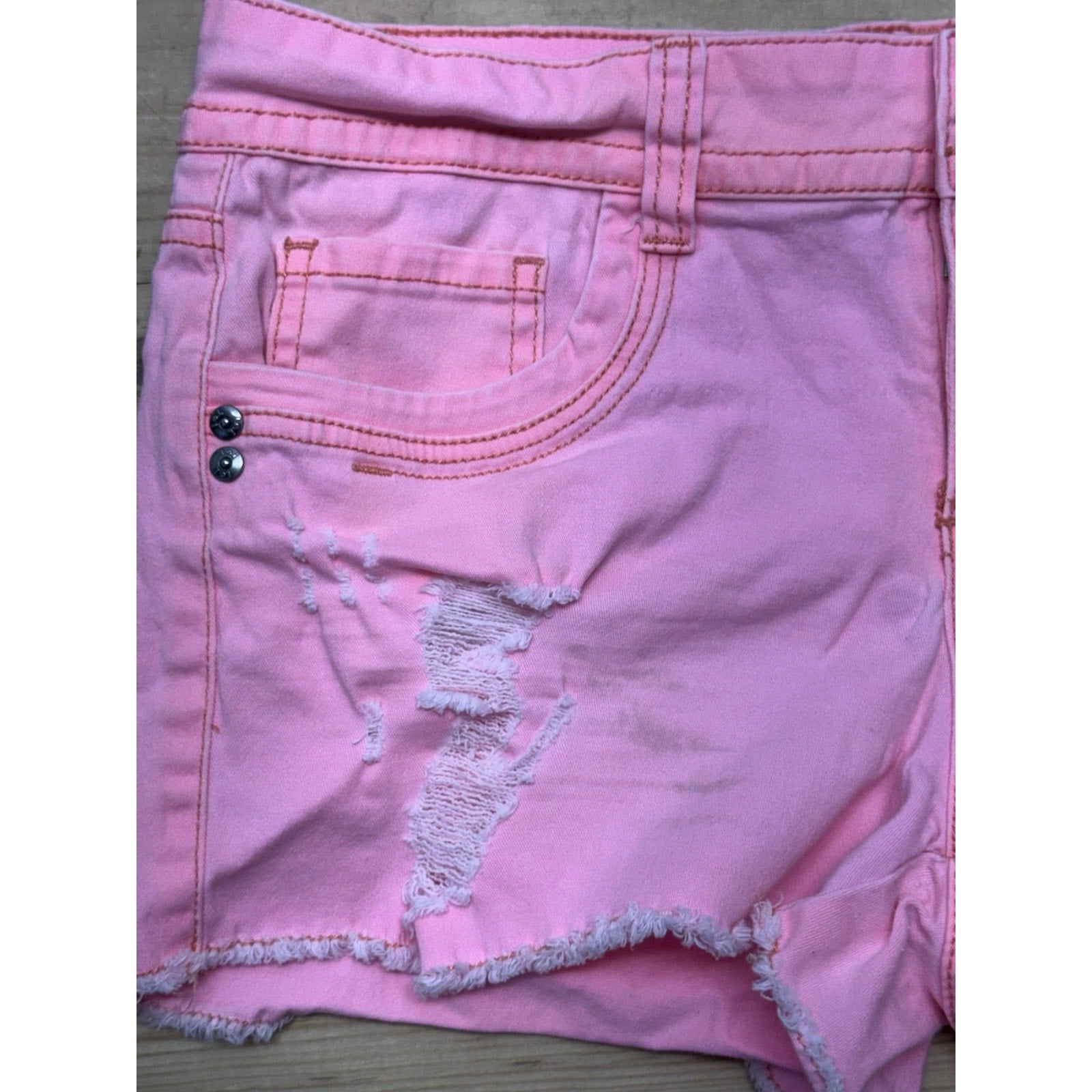 LEI - Distressed Pink Ashley Lowrise Denim Shorts Juniors Size 9 Short Shorts