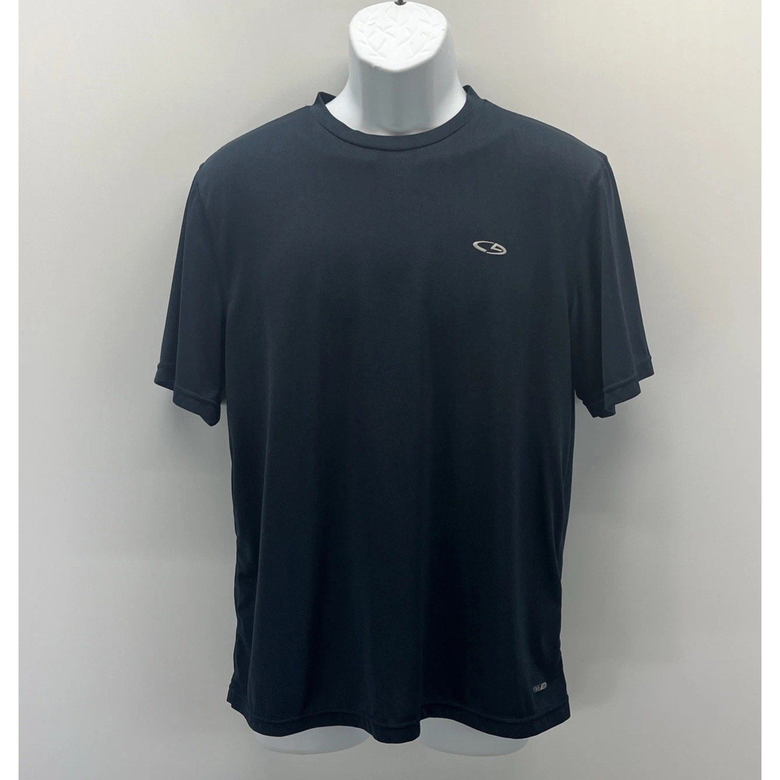 Champion Men’s Duo Dry Short Sleeve Shirt Size Medium
