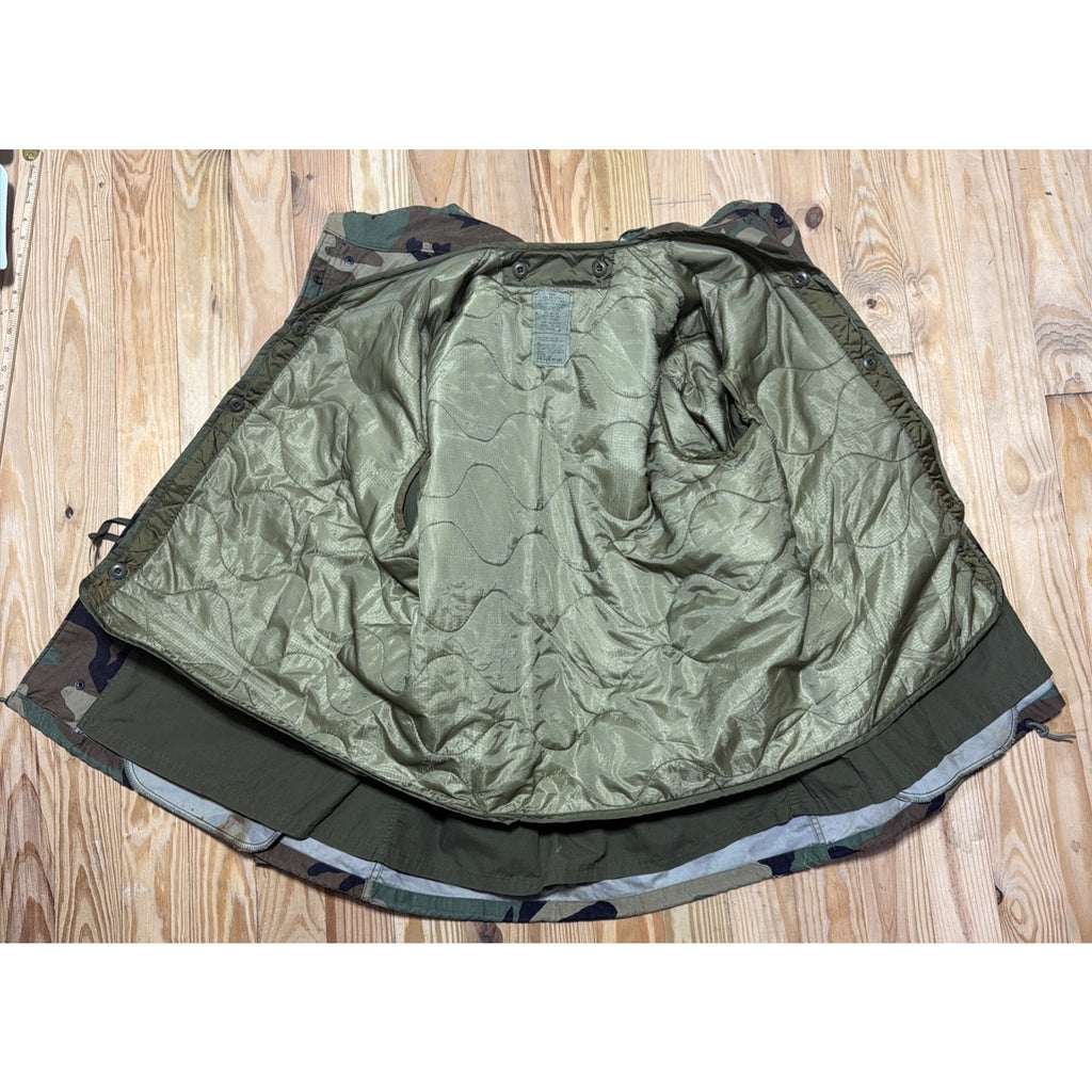 VTG USA Army M65 Field Jacket Mens M Woodland Camo Military Coat Outdoor Utility
