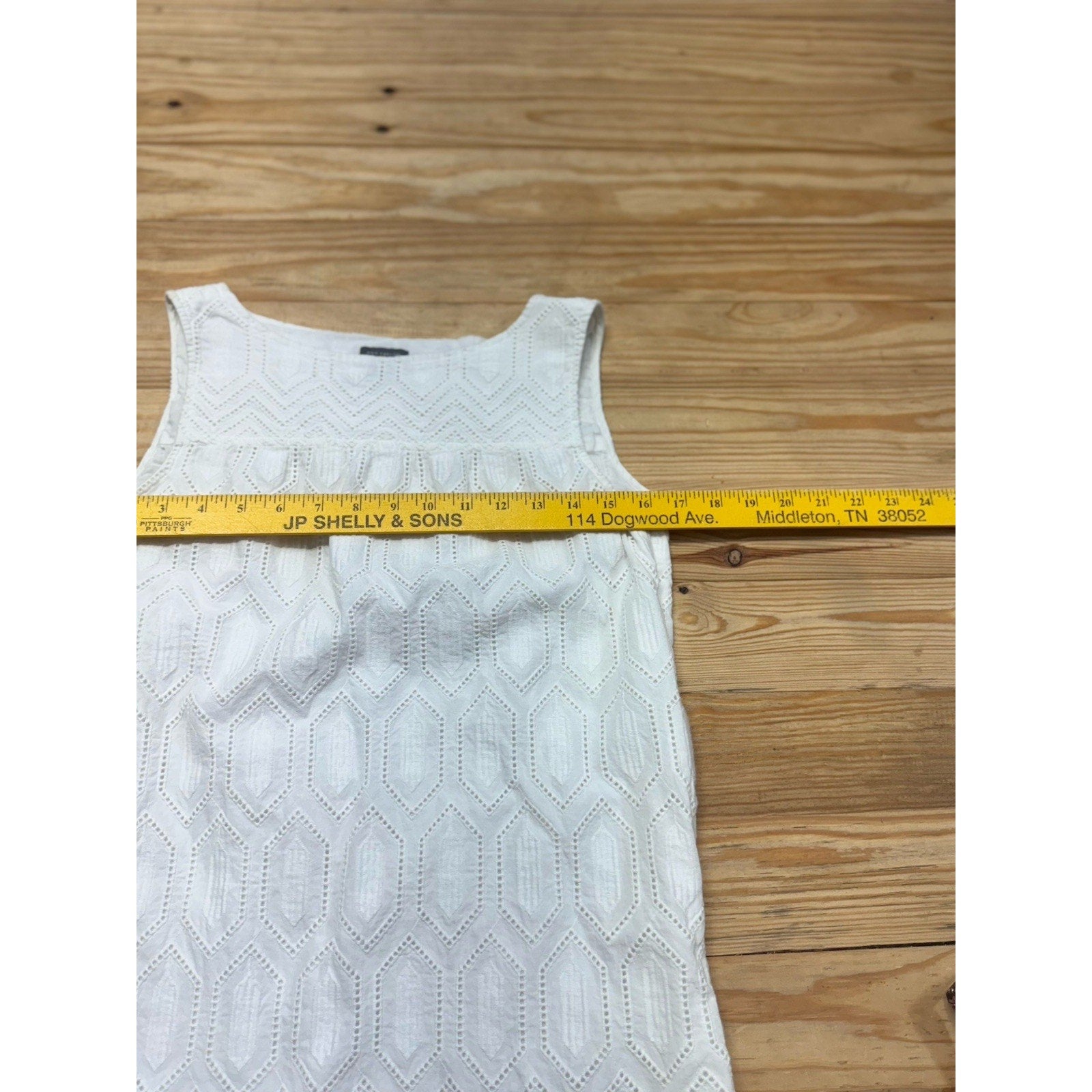 Ann Taylor White Sleeveless Eyelet Cotton Dress Women’s Size 4 Cotton