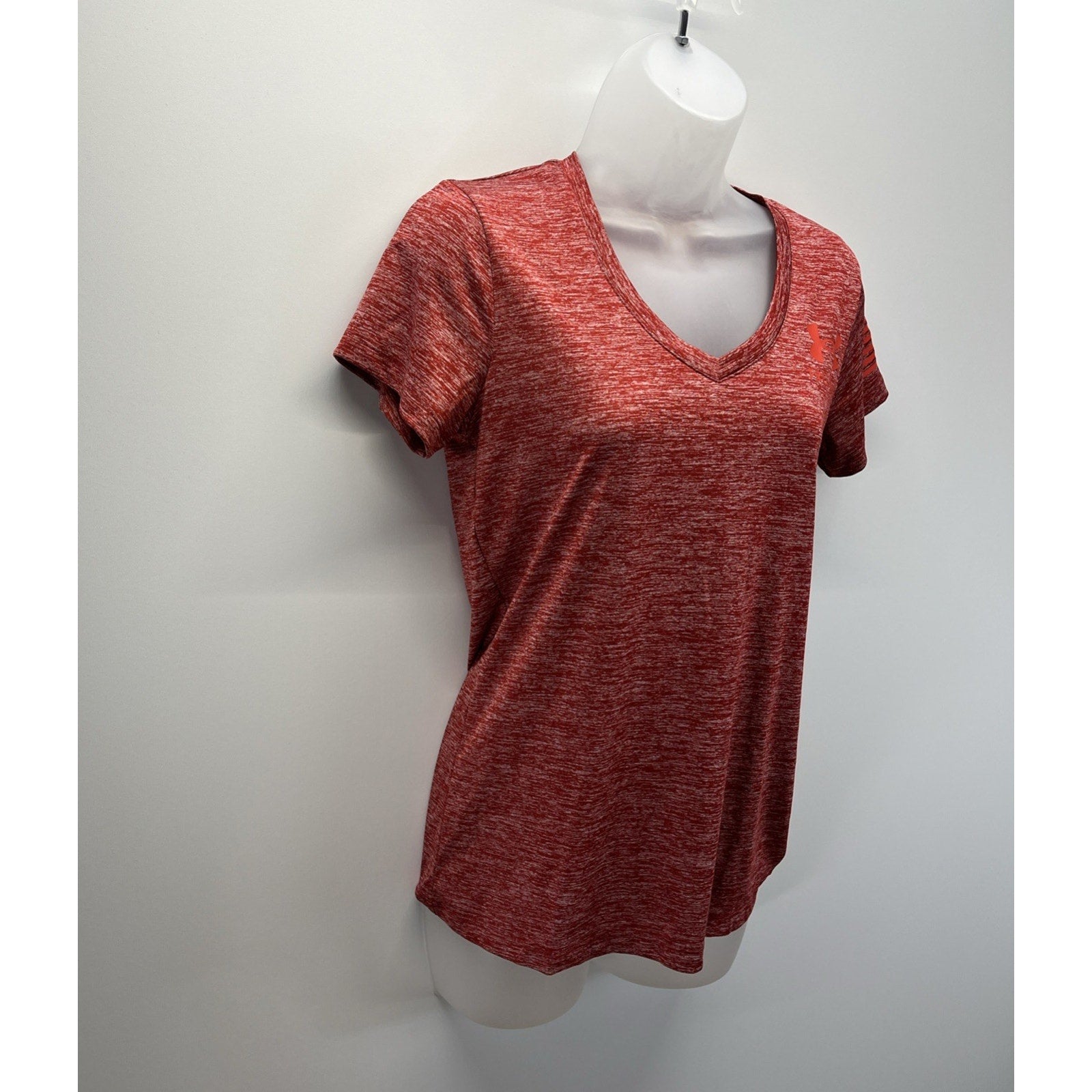 🌞 Under Armour Shirt Women's V Neck XS Loose Fit Freedom American Flag Red