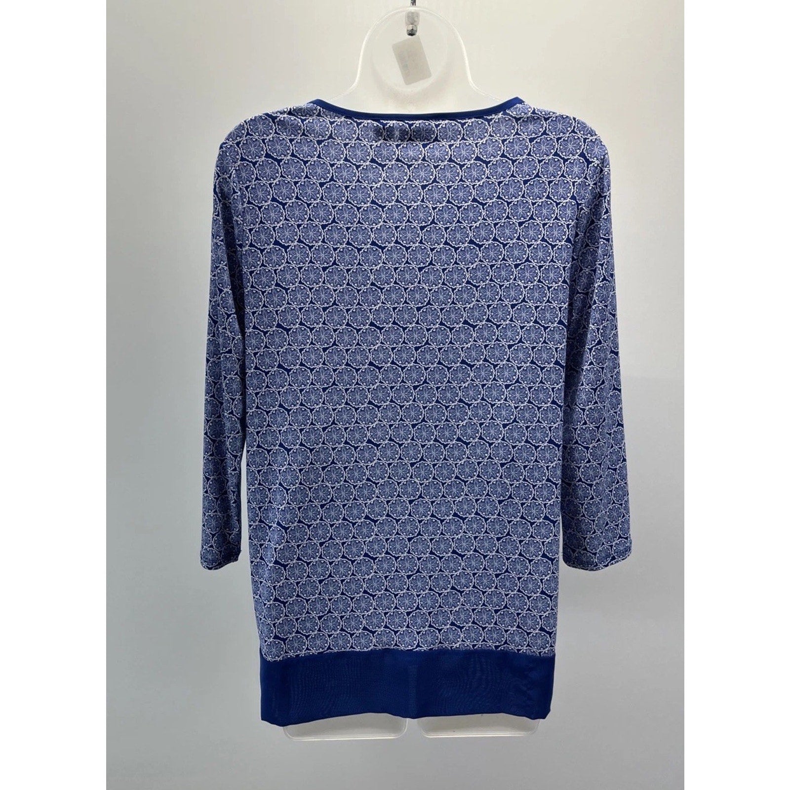 Chicos Blue Medallion Bristol Split Neck Tunic Top Size 0 Small