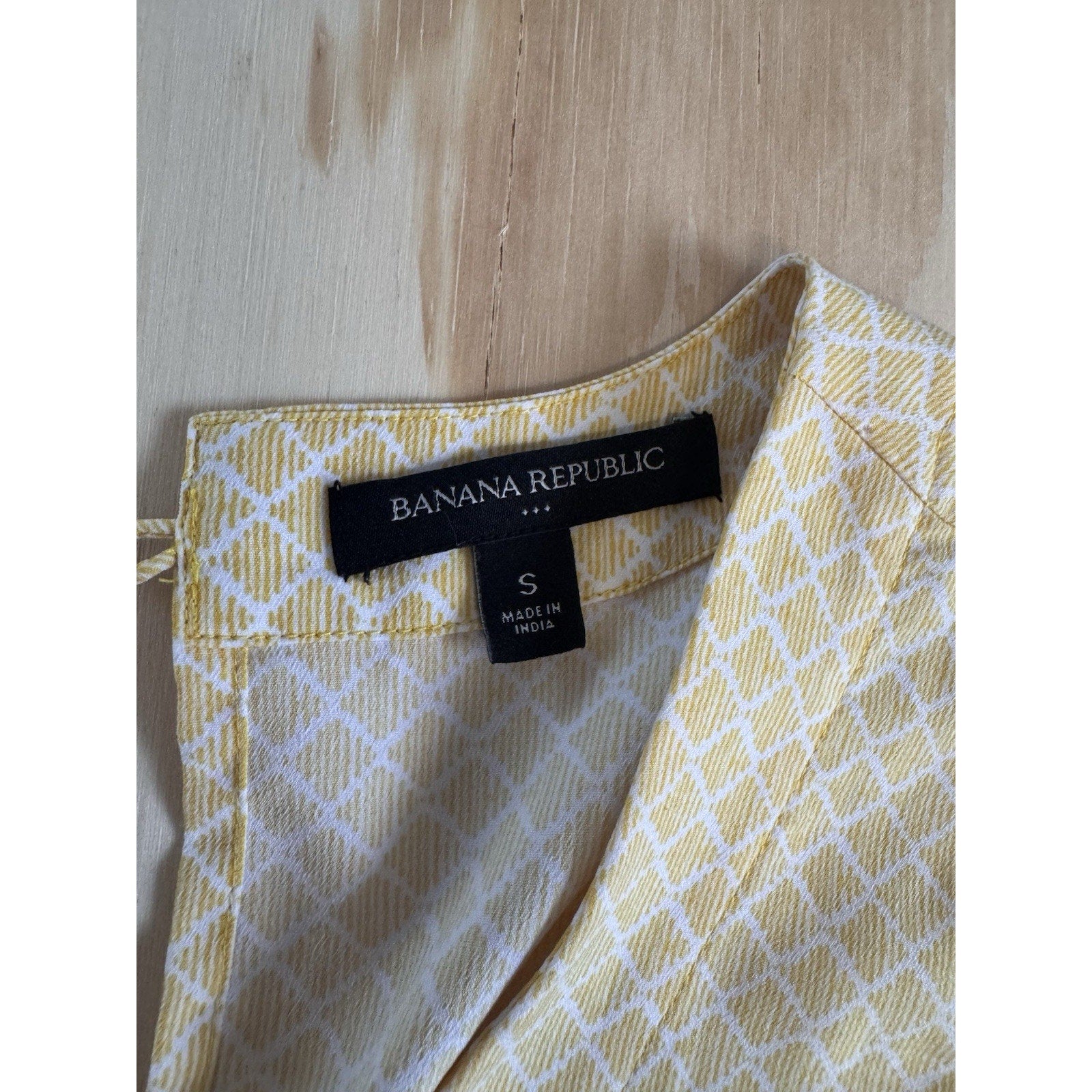 Banana Republic Yellow Geometric Romper Womens Small Sleeveless Drawstring Pocke