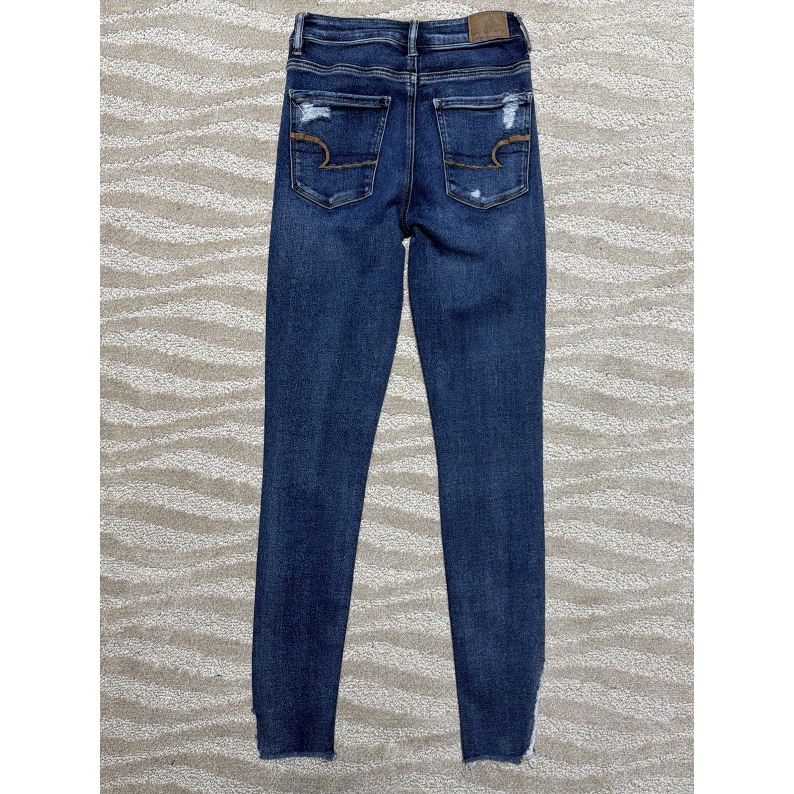 American Eagle Women's Super High Rise Jegging Women's Size 2 Distressed 25x29.5
