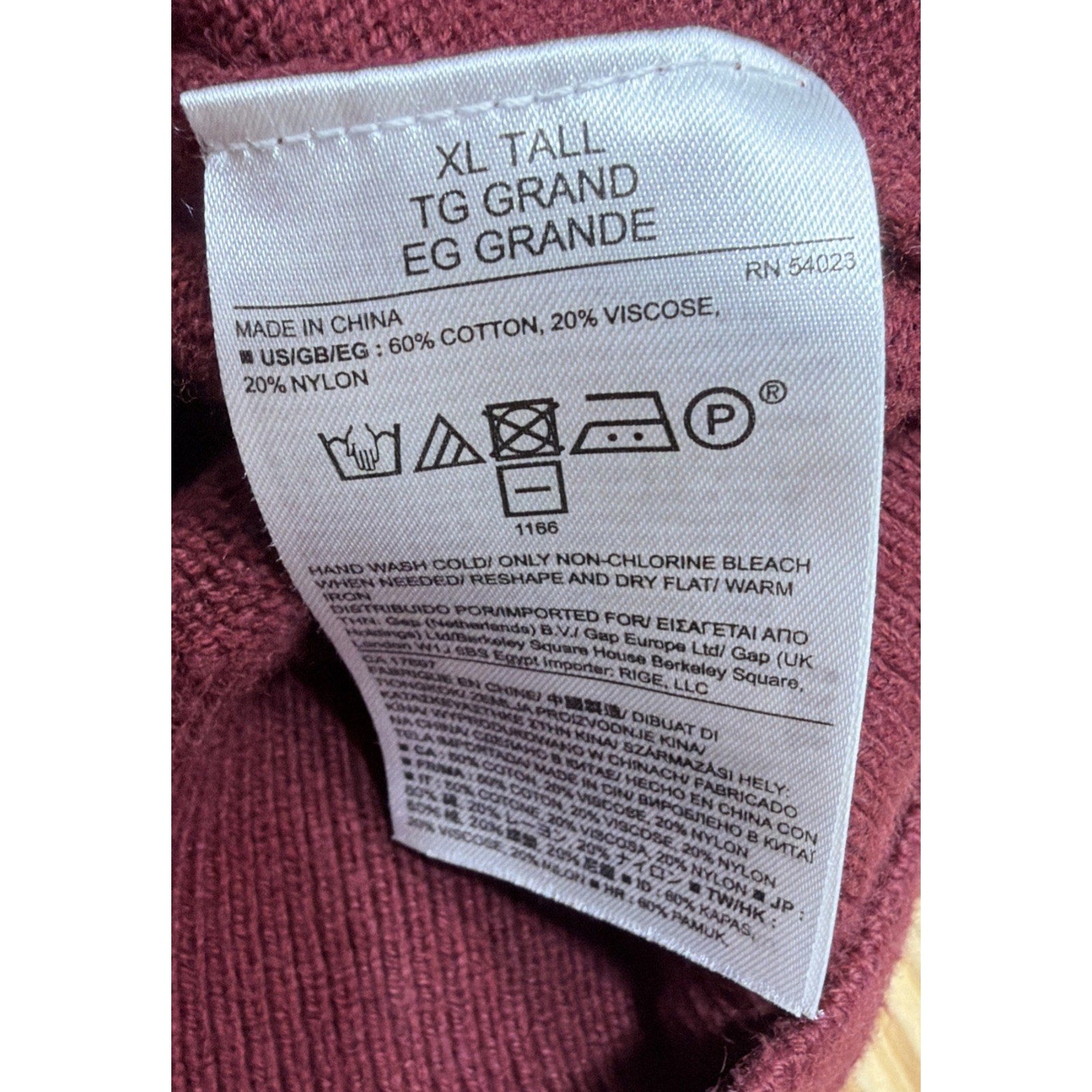 Banana Republic Burgundy & Navy Blue Sweater - Size Mens XL Tall