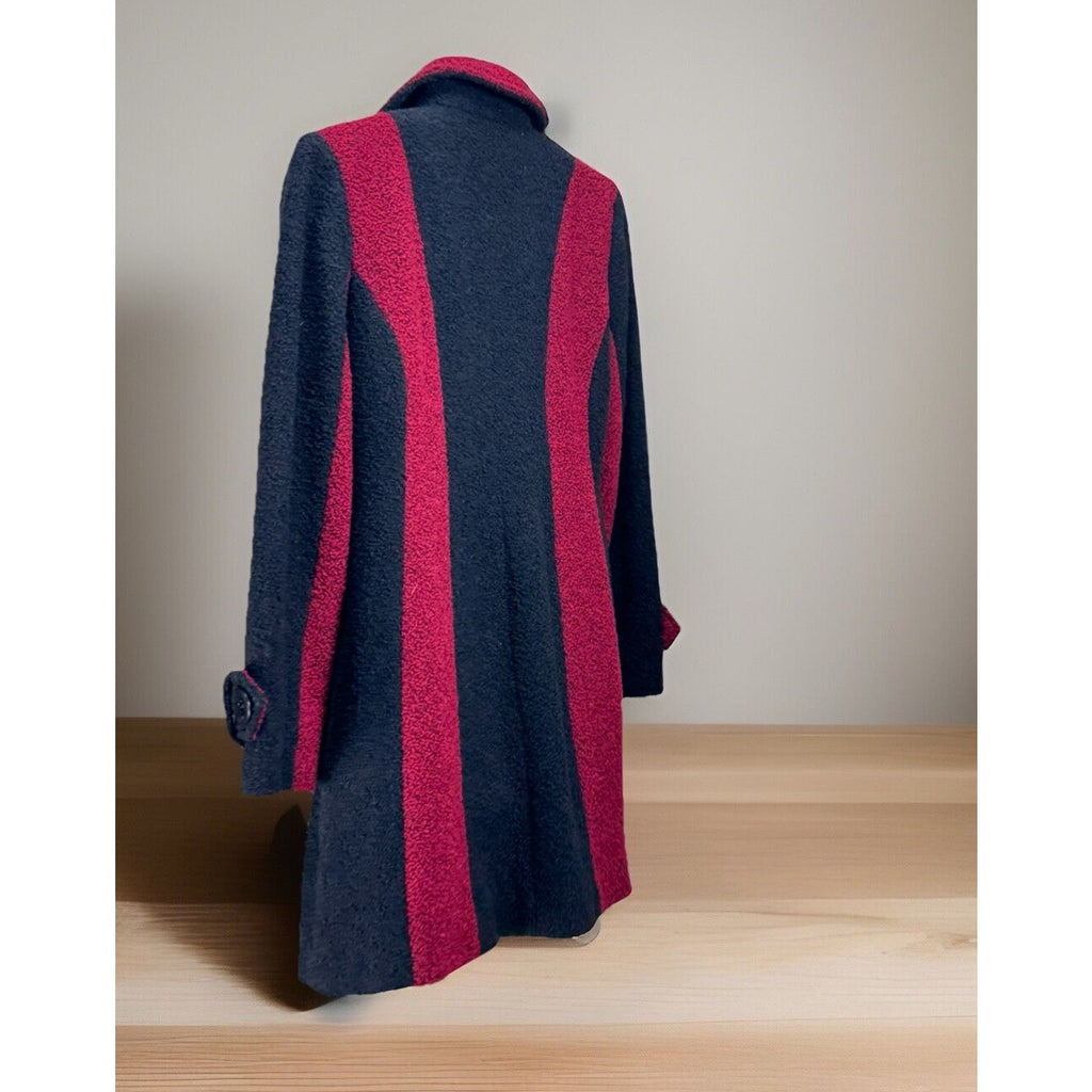 MARK REED WOMEN'S WOOL COAT, SIZE 8 Petite Heavy Button Closure Fitted Style
