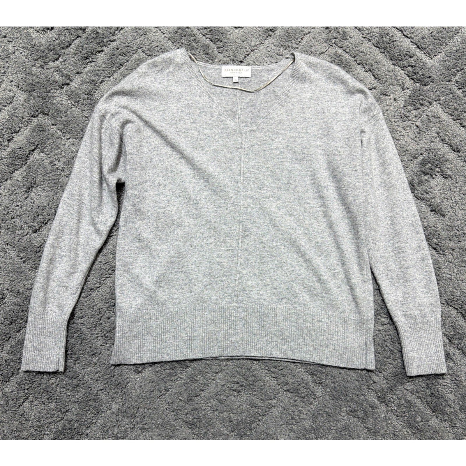 Bianco & blu made in Italy cashmere silk wool blend V Neck Sweater
