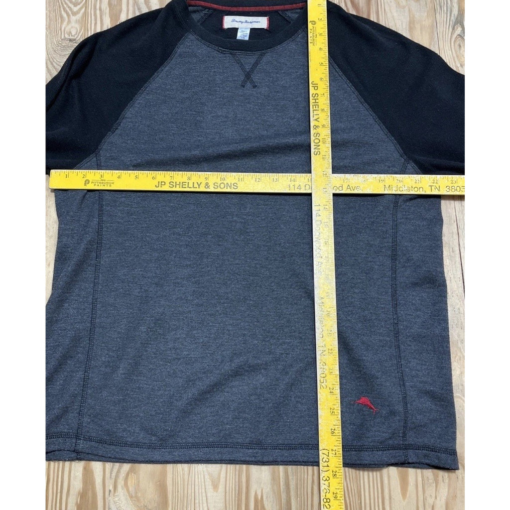 TOMMY BAHAMA Gray and Black Long Sleeve Crew Neck Sweatwr Shirt - Men Size Large