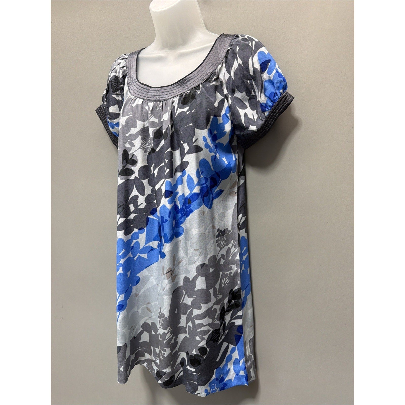 Anthro Moulinette Soeurs Silk Floral Tunic Dress Blue Gray XS Short Sleeve