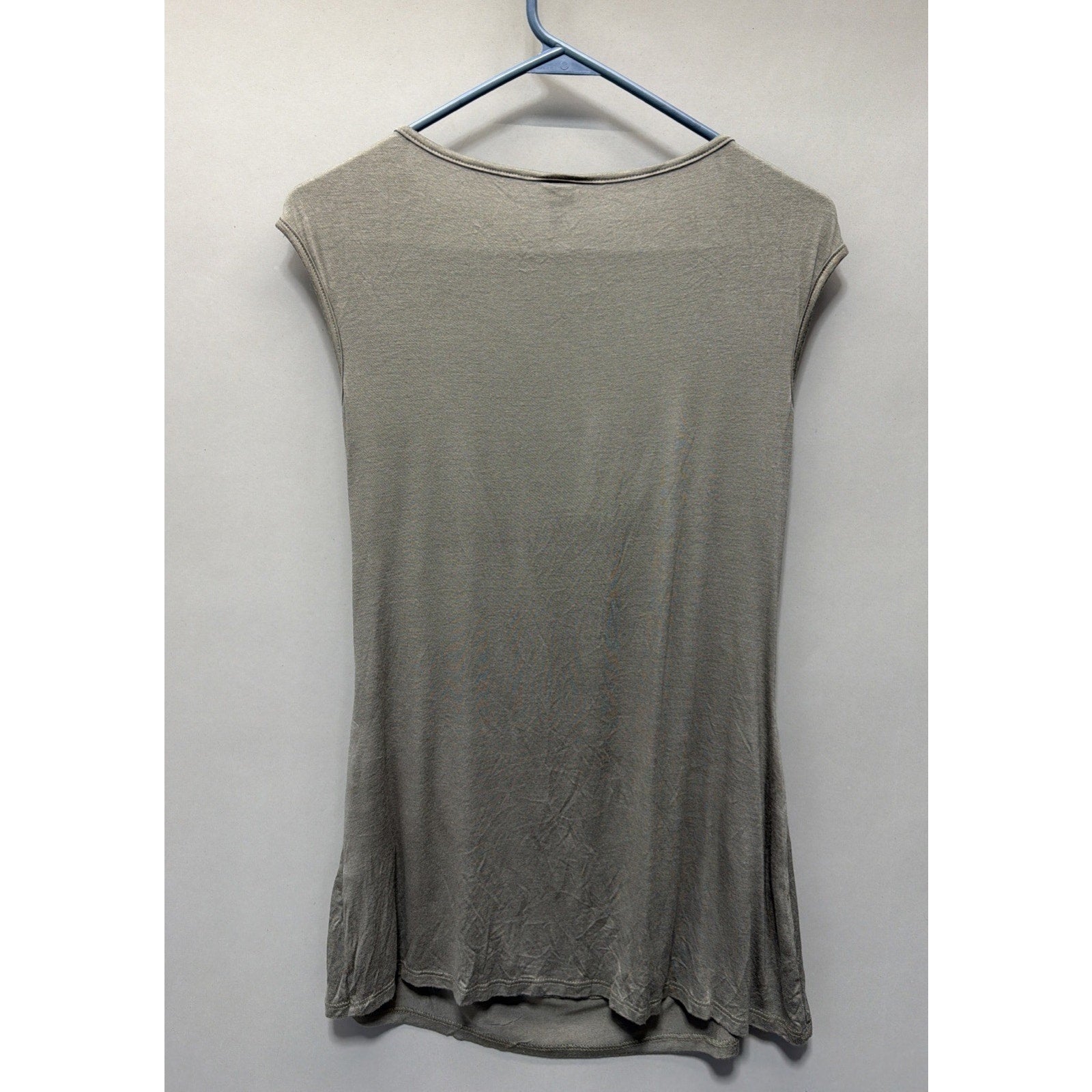 MAURICES- STUDIO Y SZ LARGE Gray DRAPE NECK TOP New