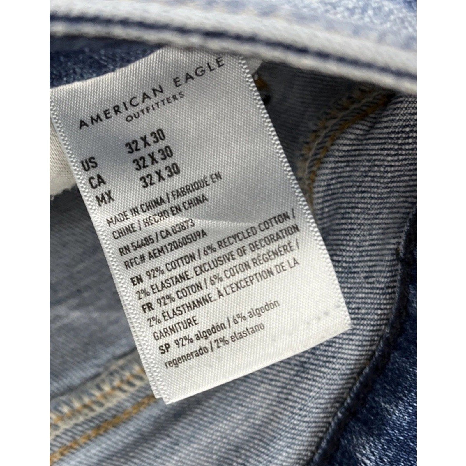American Eagle Jeans Mens 32x30 Boot Cut Faded Dark Wash Denim Distressed Casual
