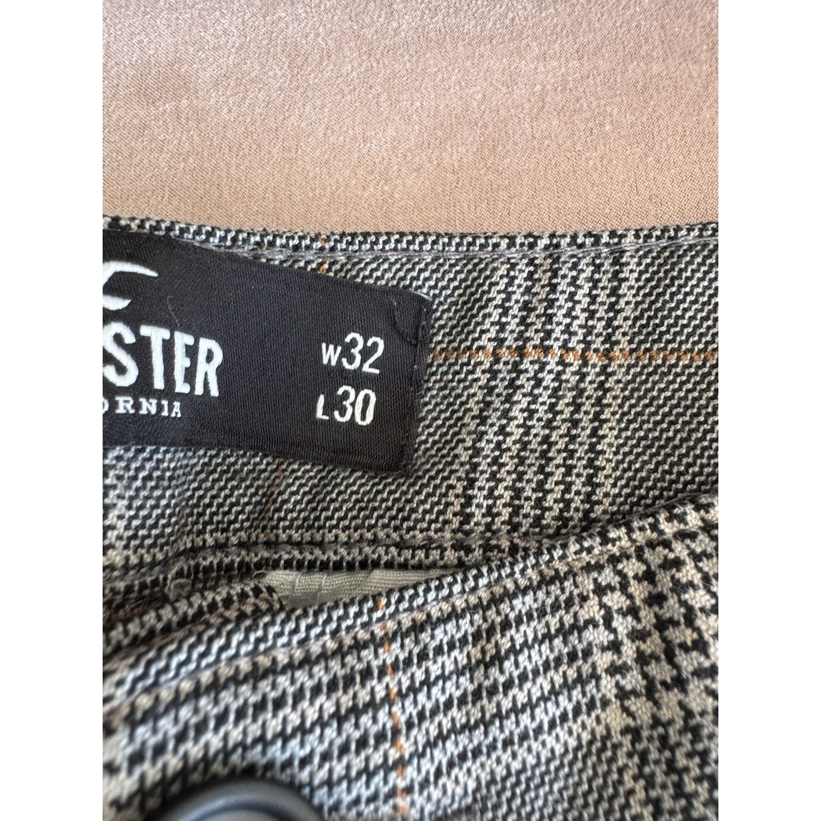 Hollister Epic Flex Skinny Pants Men's 33X26 Straight Leg Plaid Chino Gray