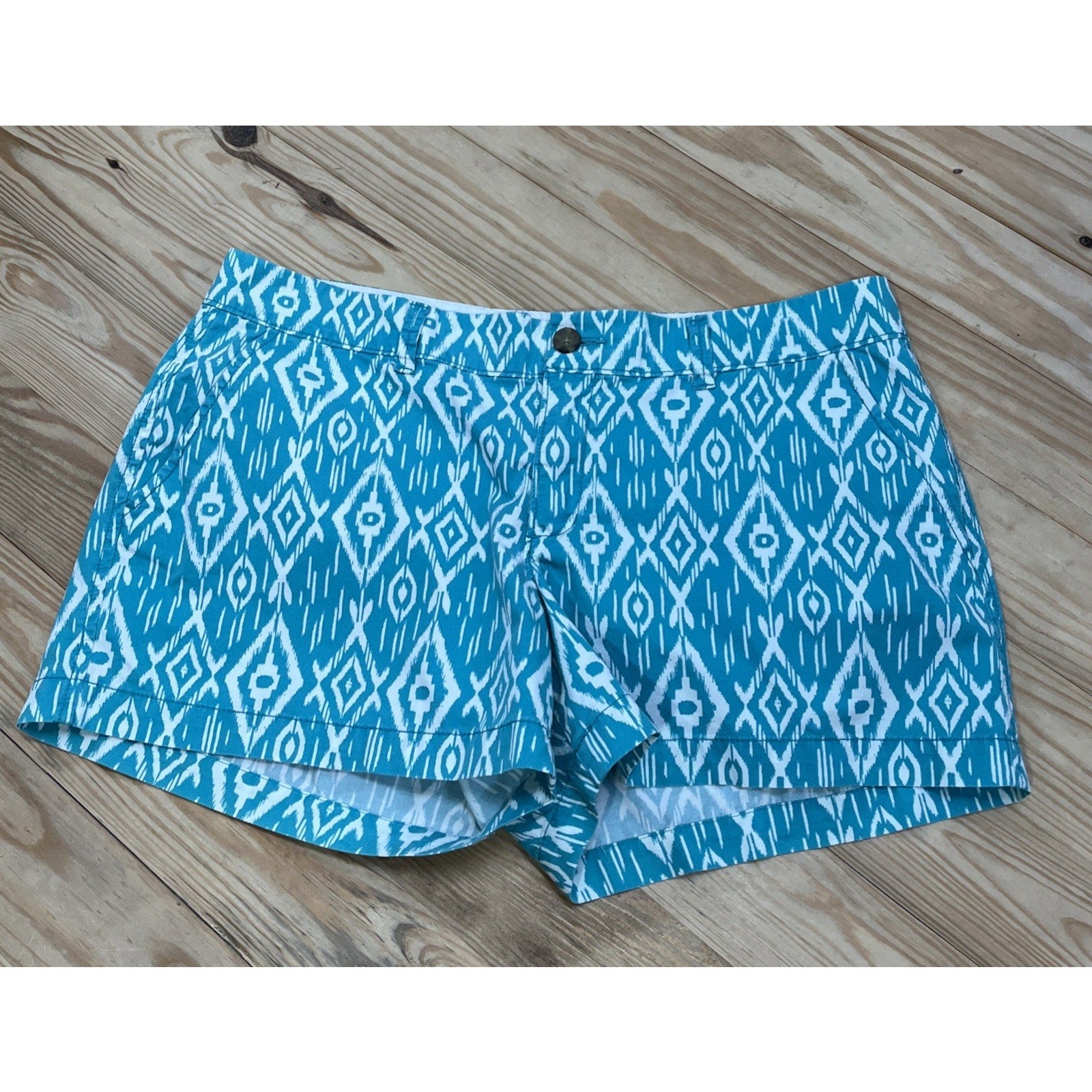 Old Navy Chino Shorts Womens 12 Blue Cotton Mid Rise Side Pocket Zip Fly Casual