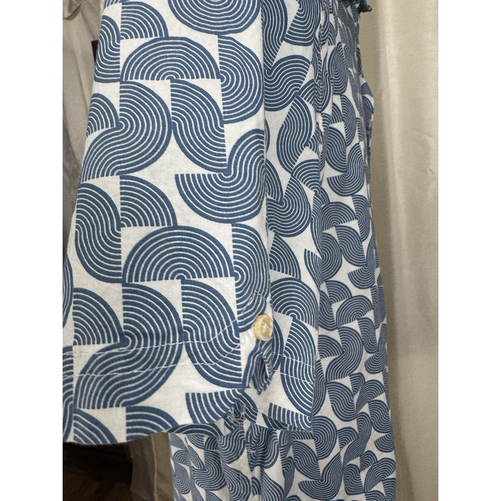 Ben Sherman men's XL Geo Block Print Shirt Button Up Short Sleeve Casual Blue