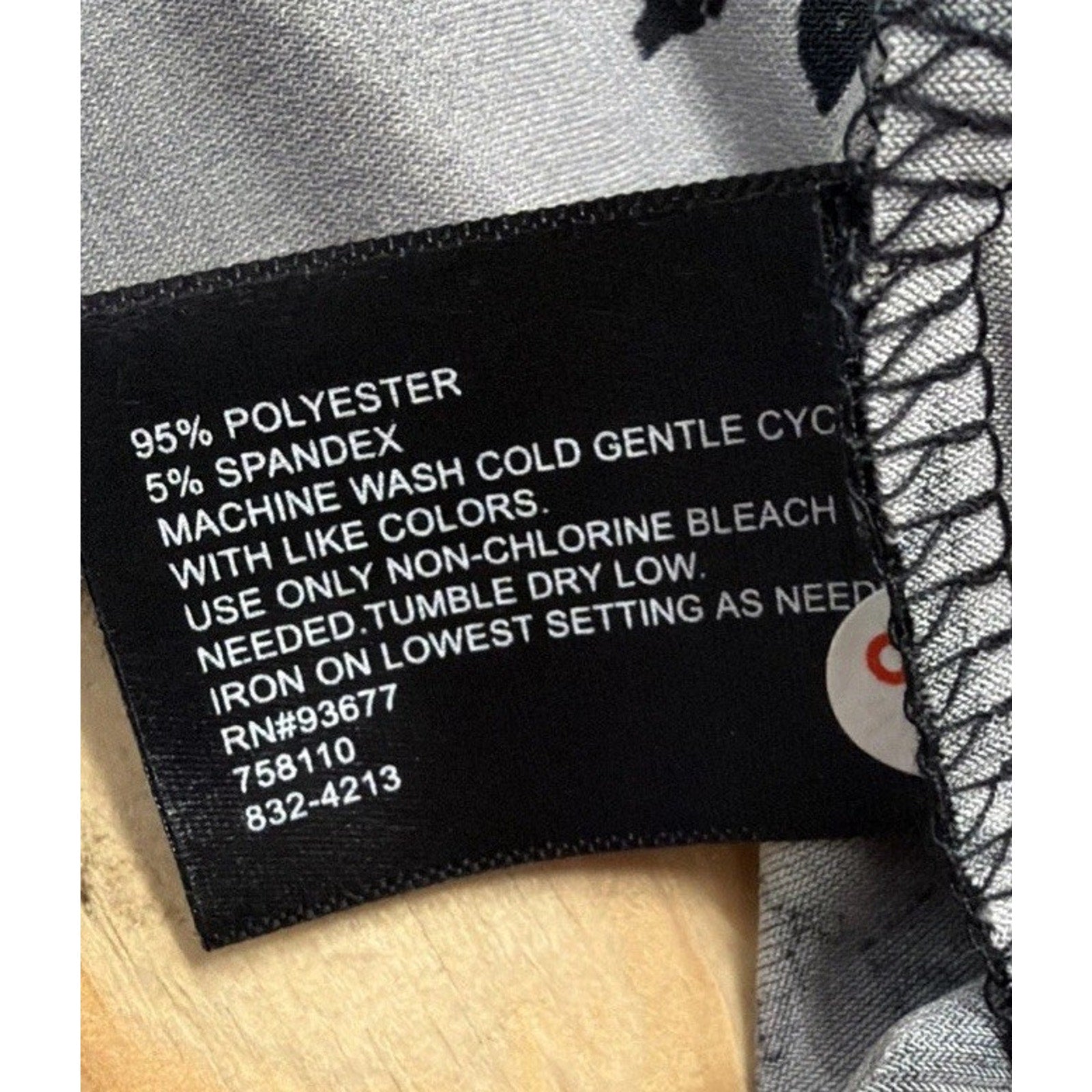 East 5th Essentials Stretch Top Cap Sleeve Black Gray Paisley Women Size S New