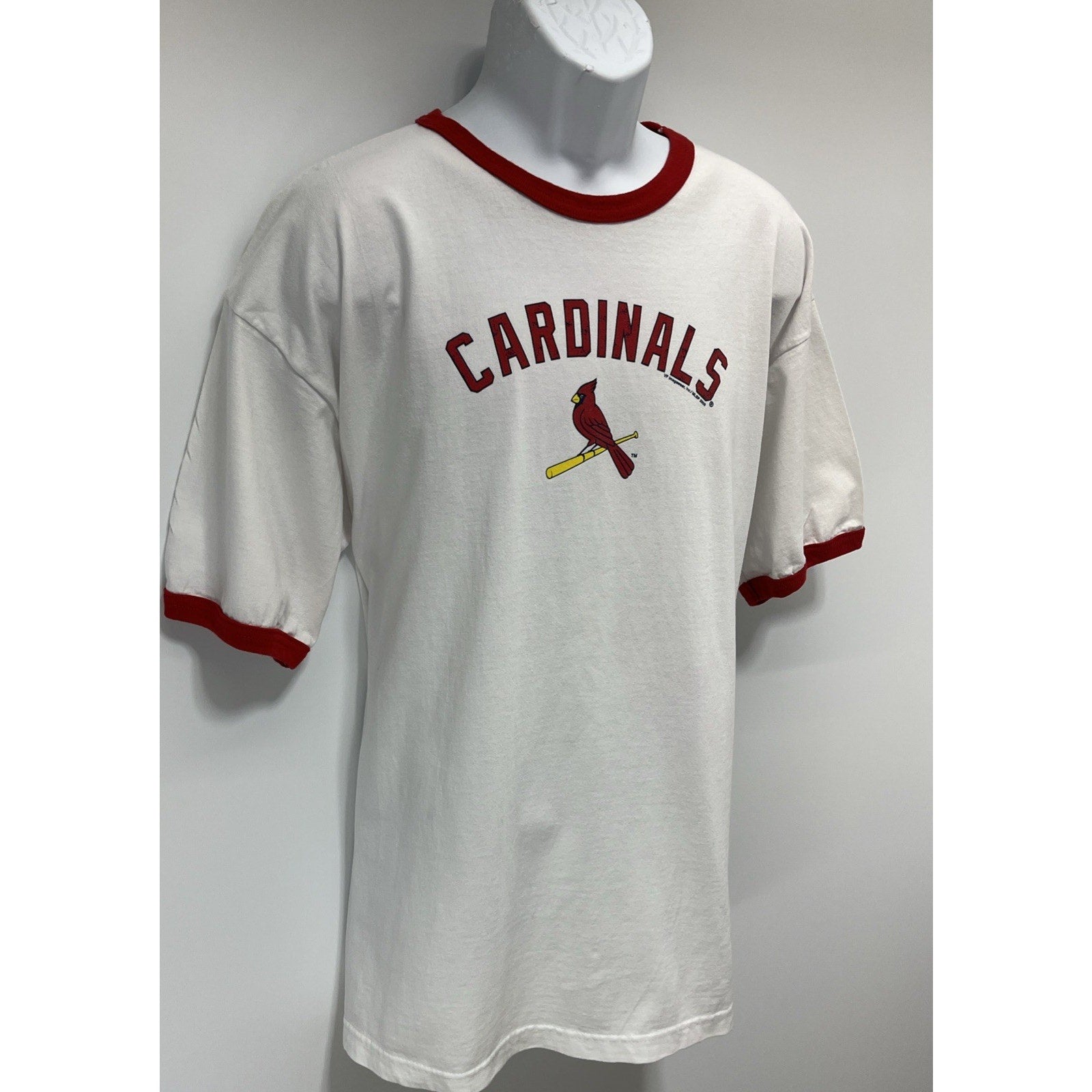 Genuine Merchandise St. Louis Cardinals Red and White T- Shirt Size XL 2009