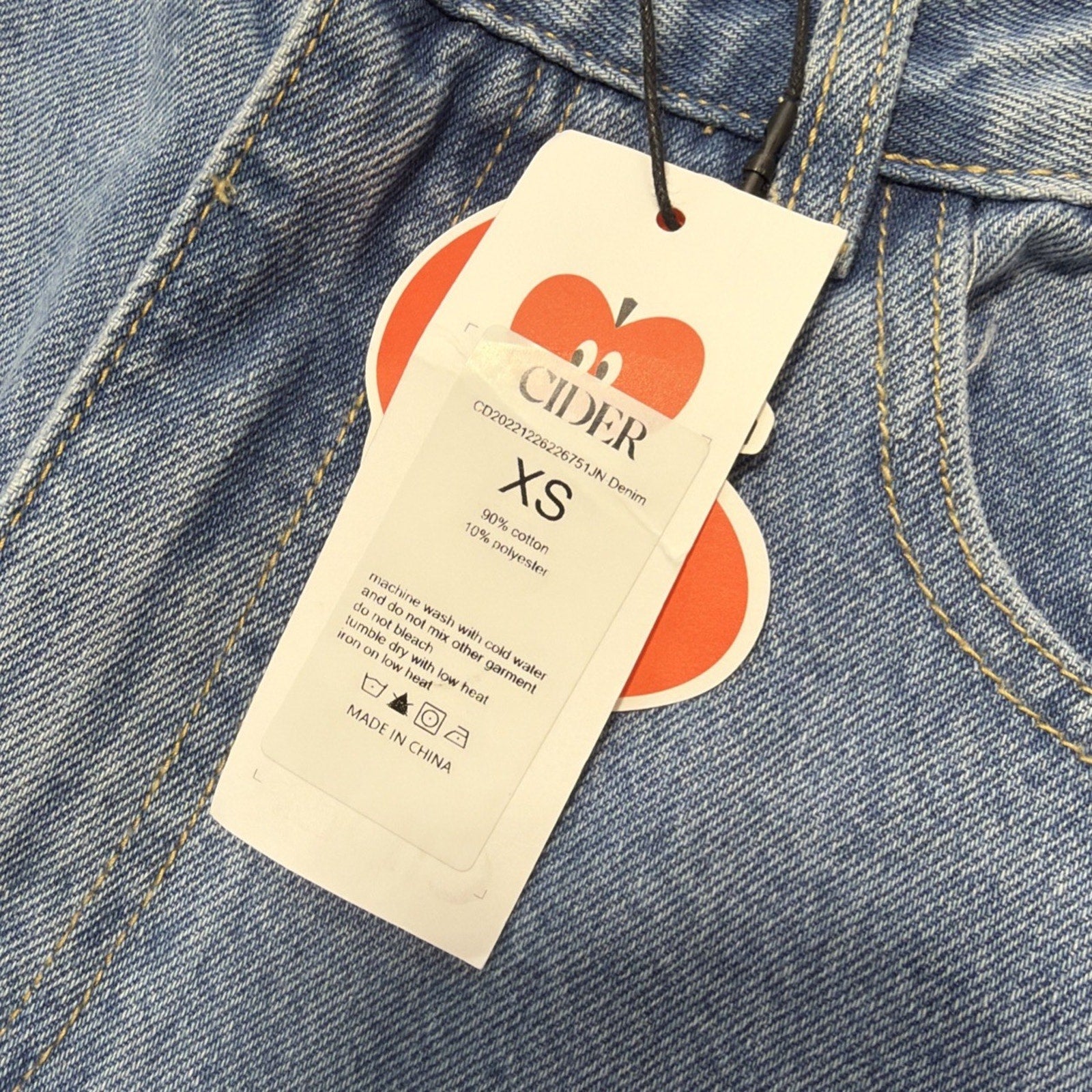 CIDER Jeans XS Blue Wide Leg Rhinestone Heart Studded Denim Y2K Trend NWT
