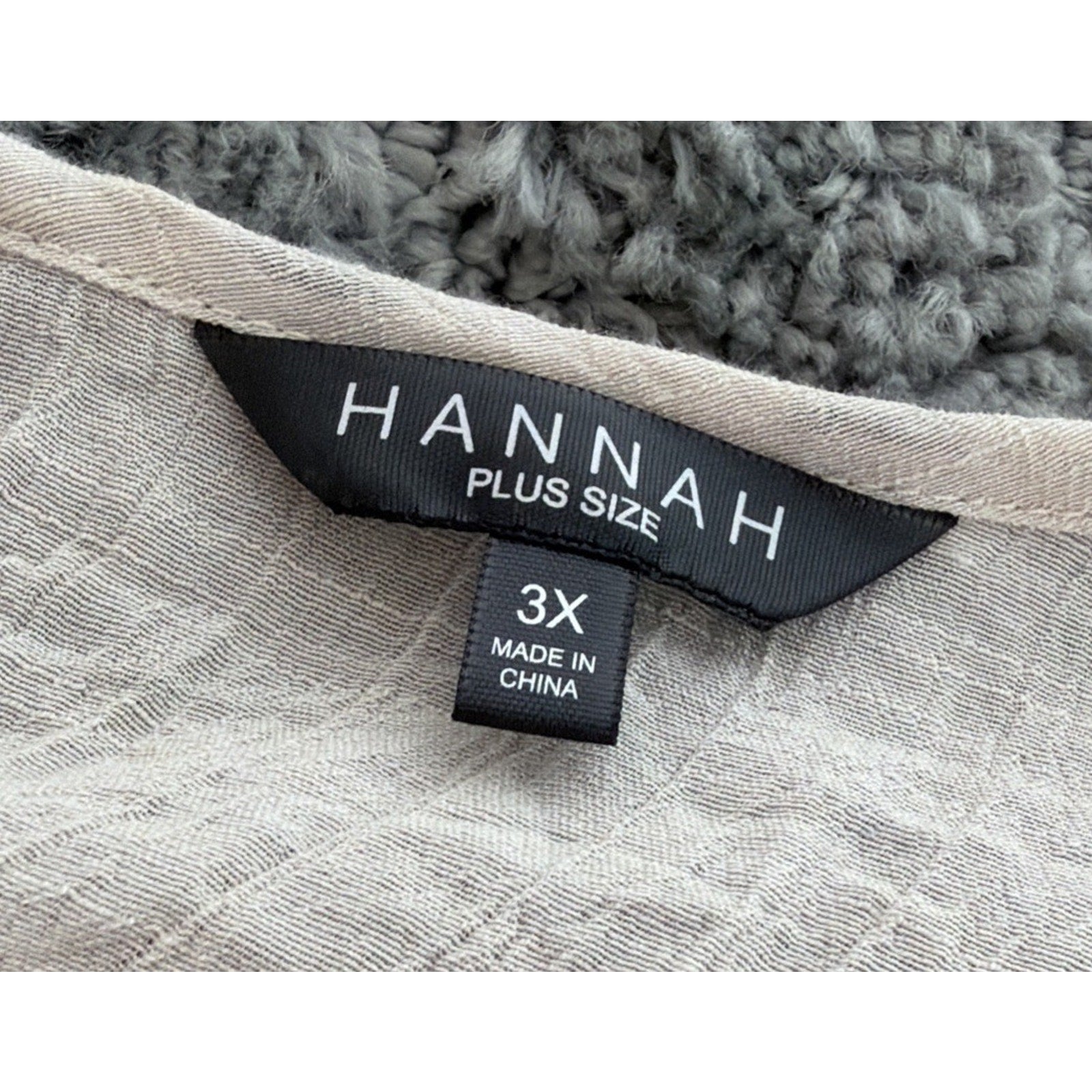 Hannah Womens Top Boho Bell Sleeve Floral Embroidered Peasant Plus Size 3X