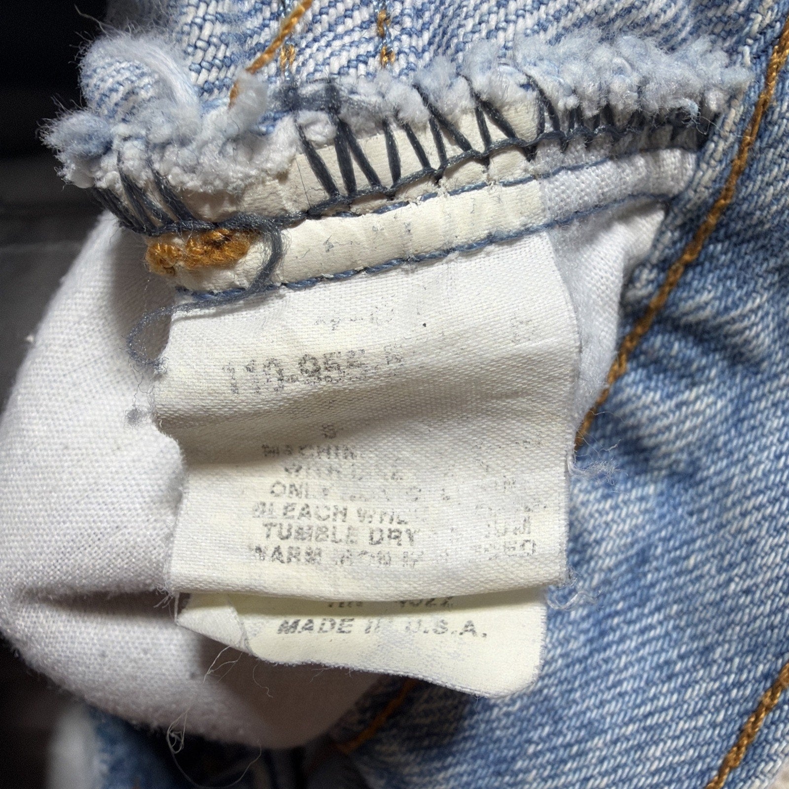 Vintage 90s London Jean Women’s Sz 6 Mom Blue Jean Shorts Made In USA 26x4