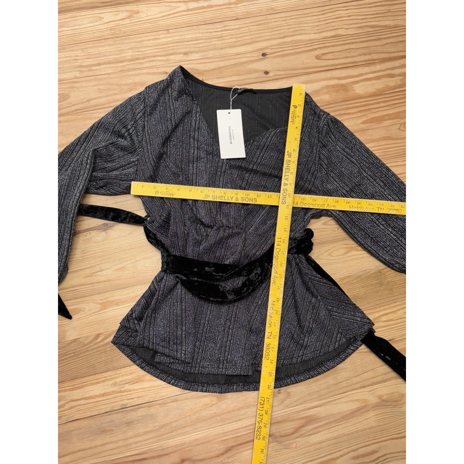 Bloomchic Shimmer Silver Black Elastic Waist Top Valour Belt Women’s Size 12