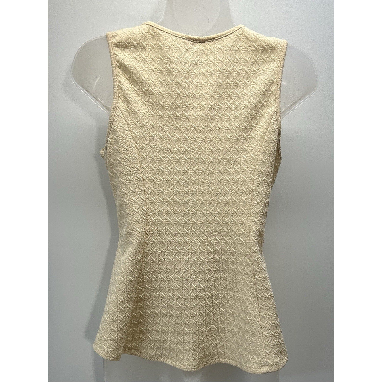 23 Love Street Cream Sleeveless Top With Sequins Blouse Womens Size Large.
