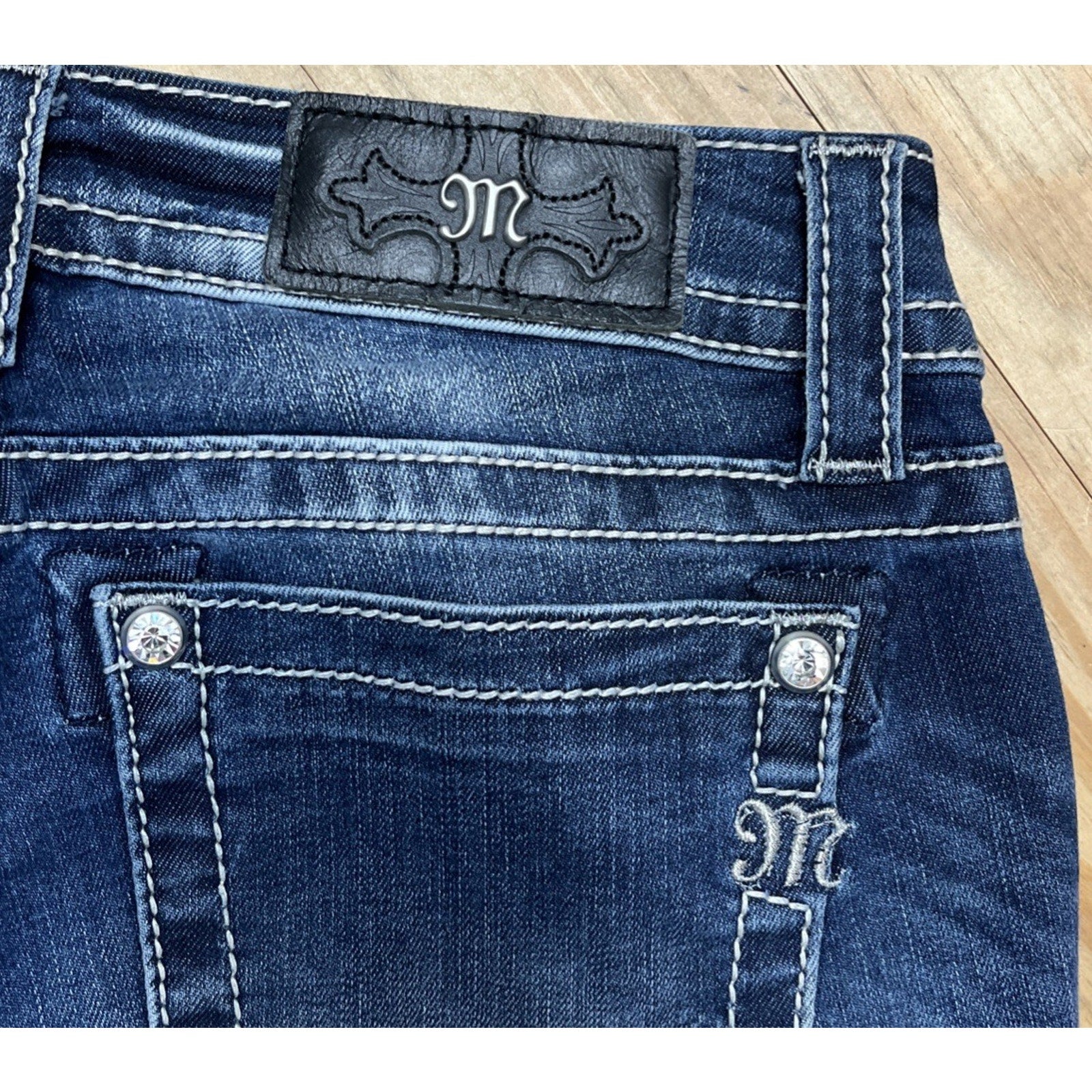 Miss Me Women's Signature Cuffed Skinny Jeans Embellished Cuffs Size 25