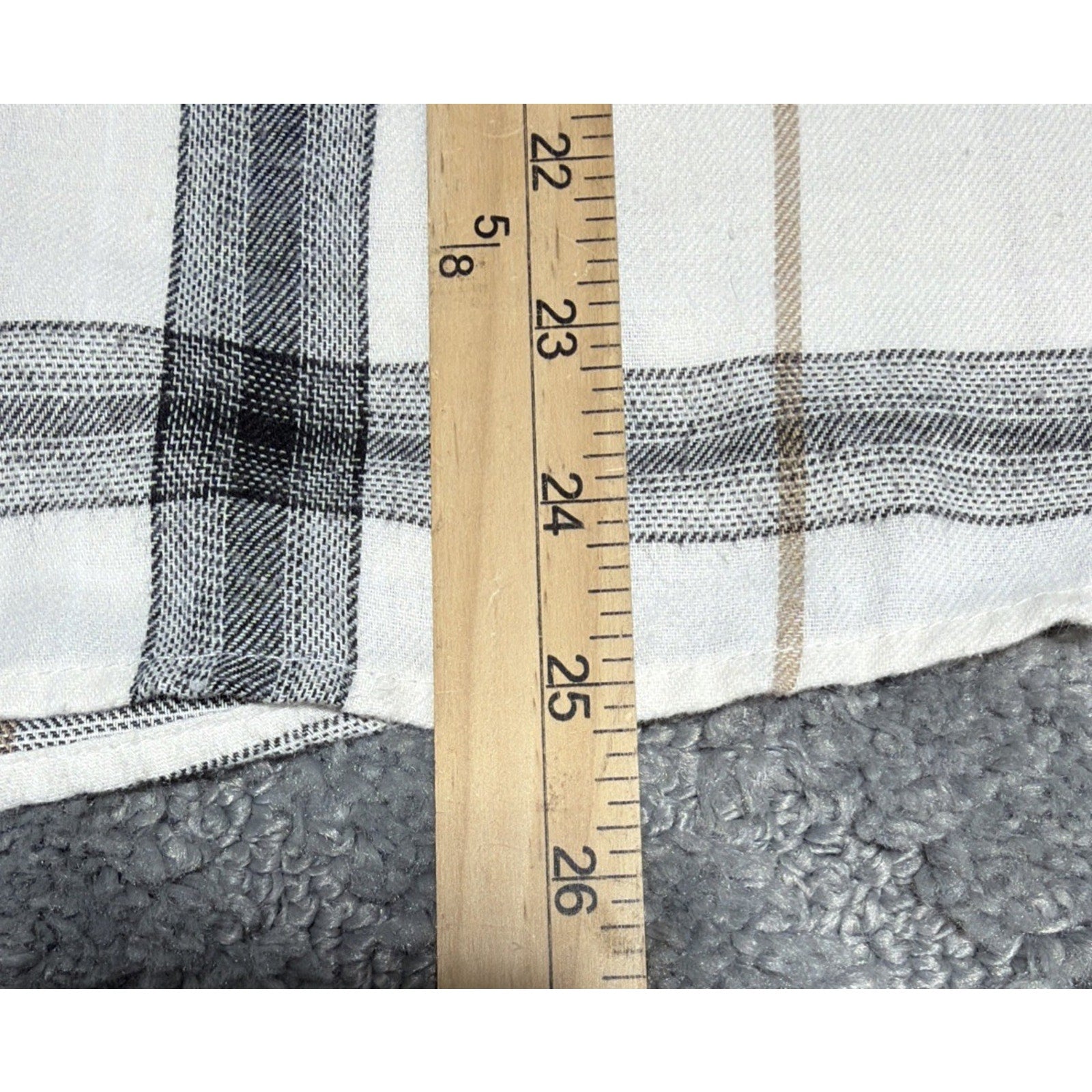 Charmed Hearts Women’s Plaid Hooded Shacket 3X Button Up