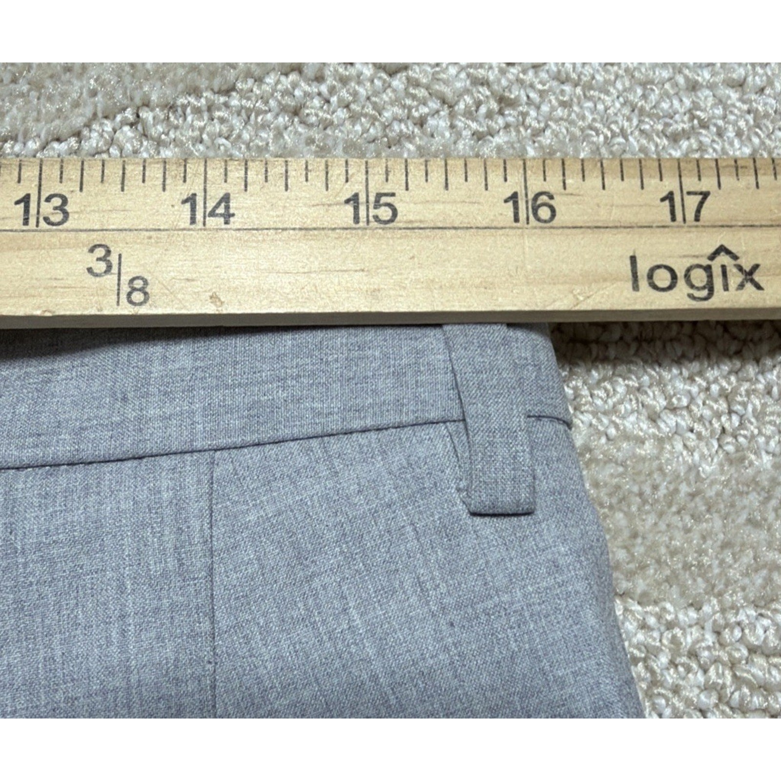 J.M. Haggar 4 Way Stretch Mens Dress Pants 32x32 Light Grey Solid NWOT