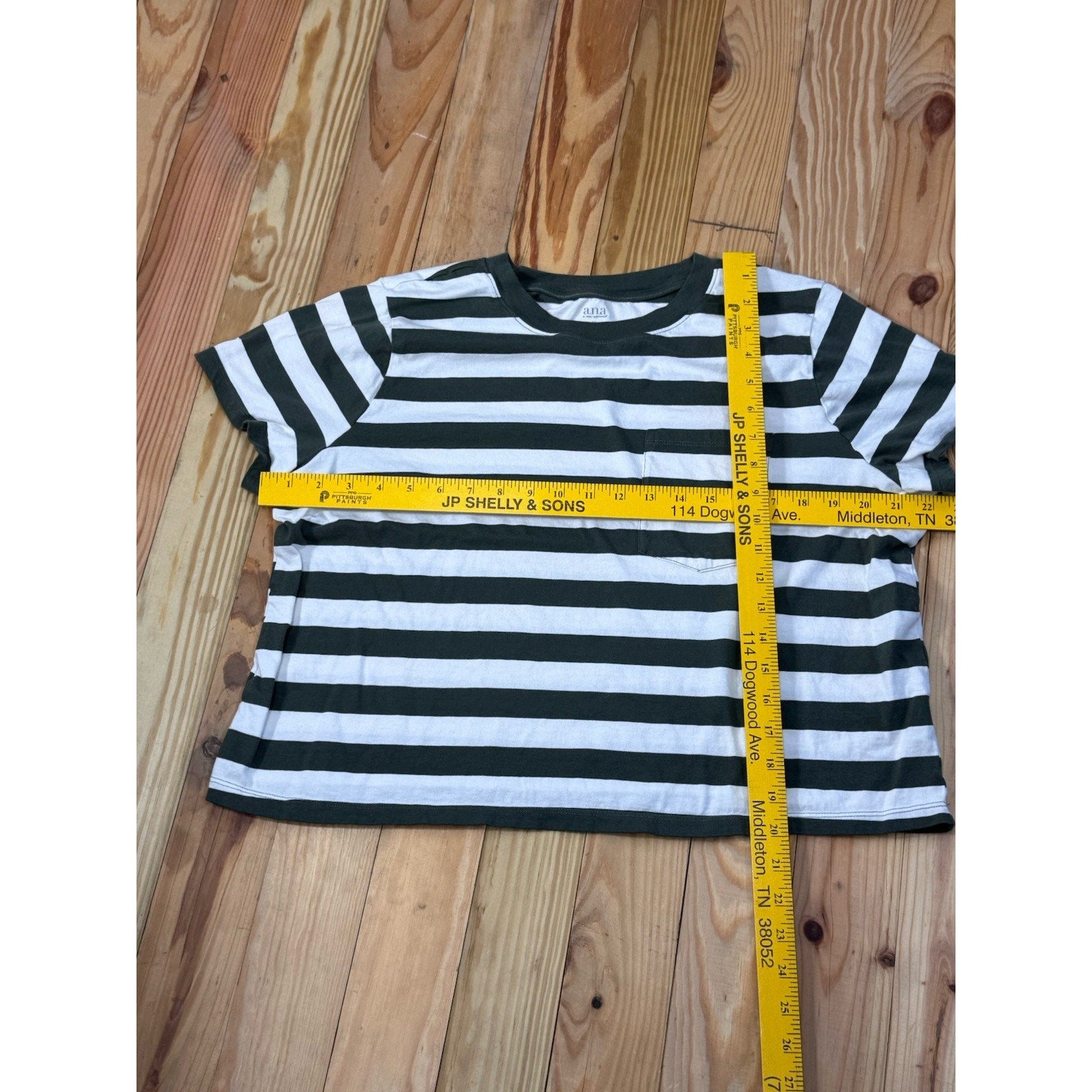a.n.a. Green White Striped Shirt Short Sleeve Top Crew Neck Crop Women's XL New