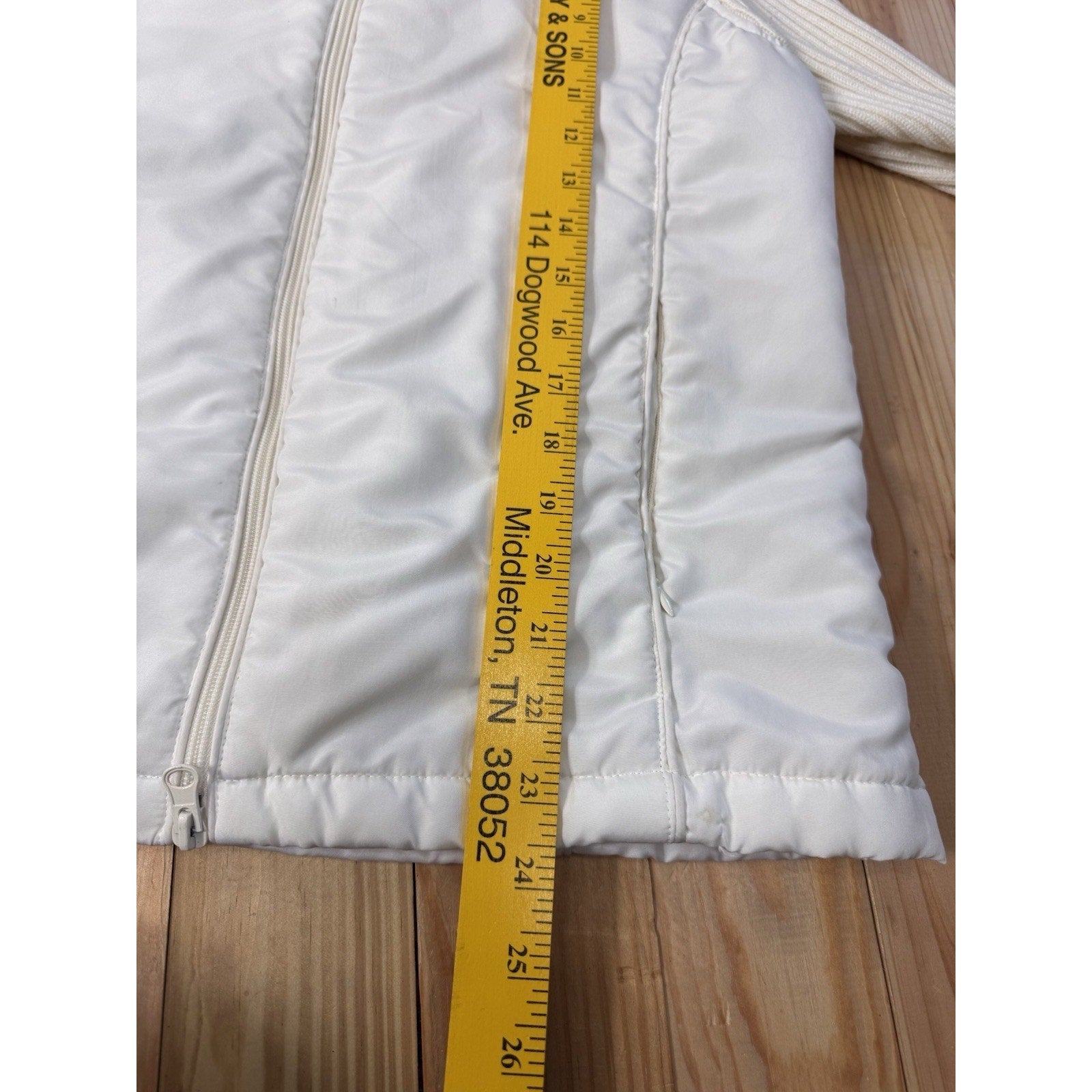 Jane Ashley Women’s Lightweight Lined Vest Jacket Faux Fur Size Medium