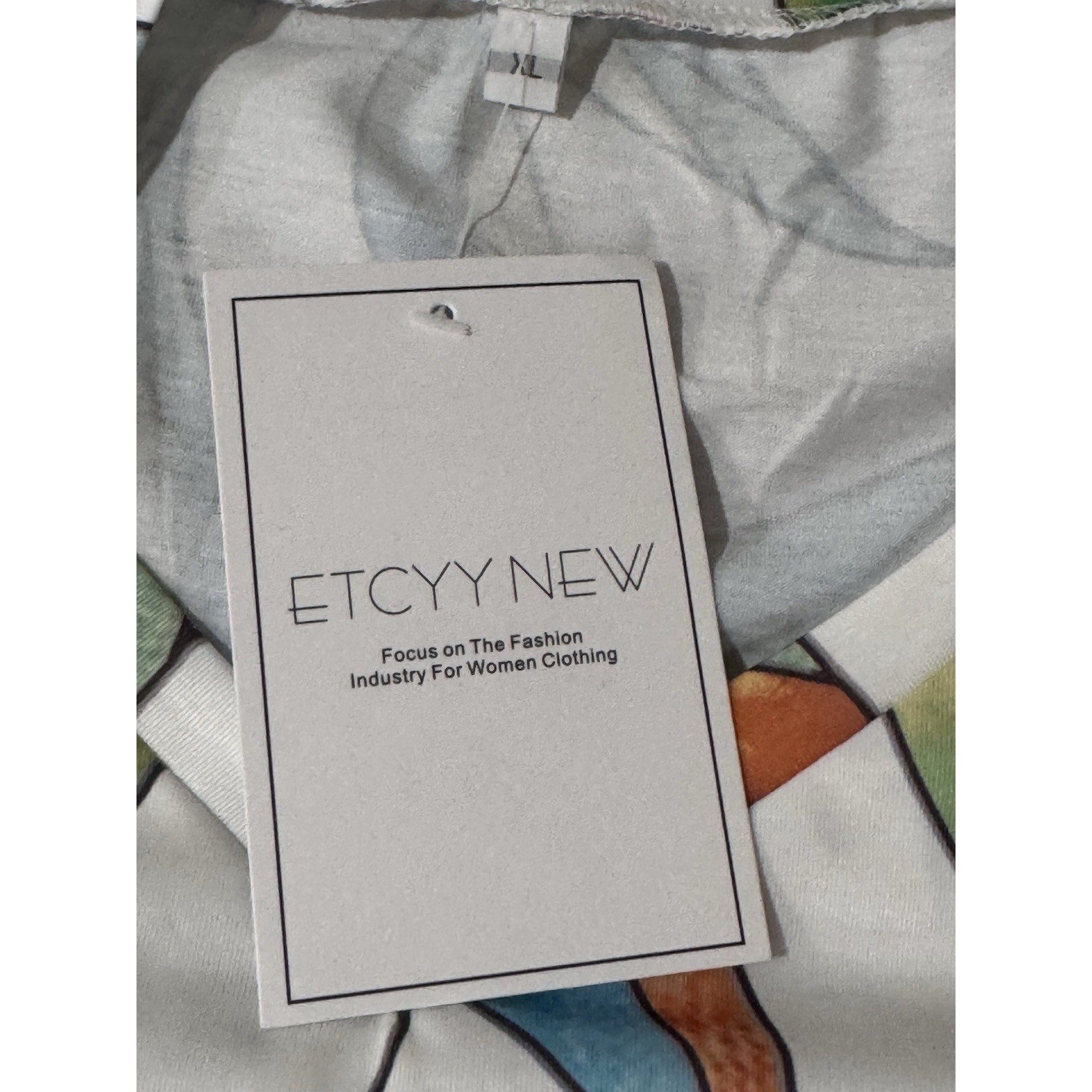 ETCYY White With Tie Dye Print Women’s Sleeveless Size XL NWT