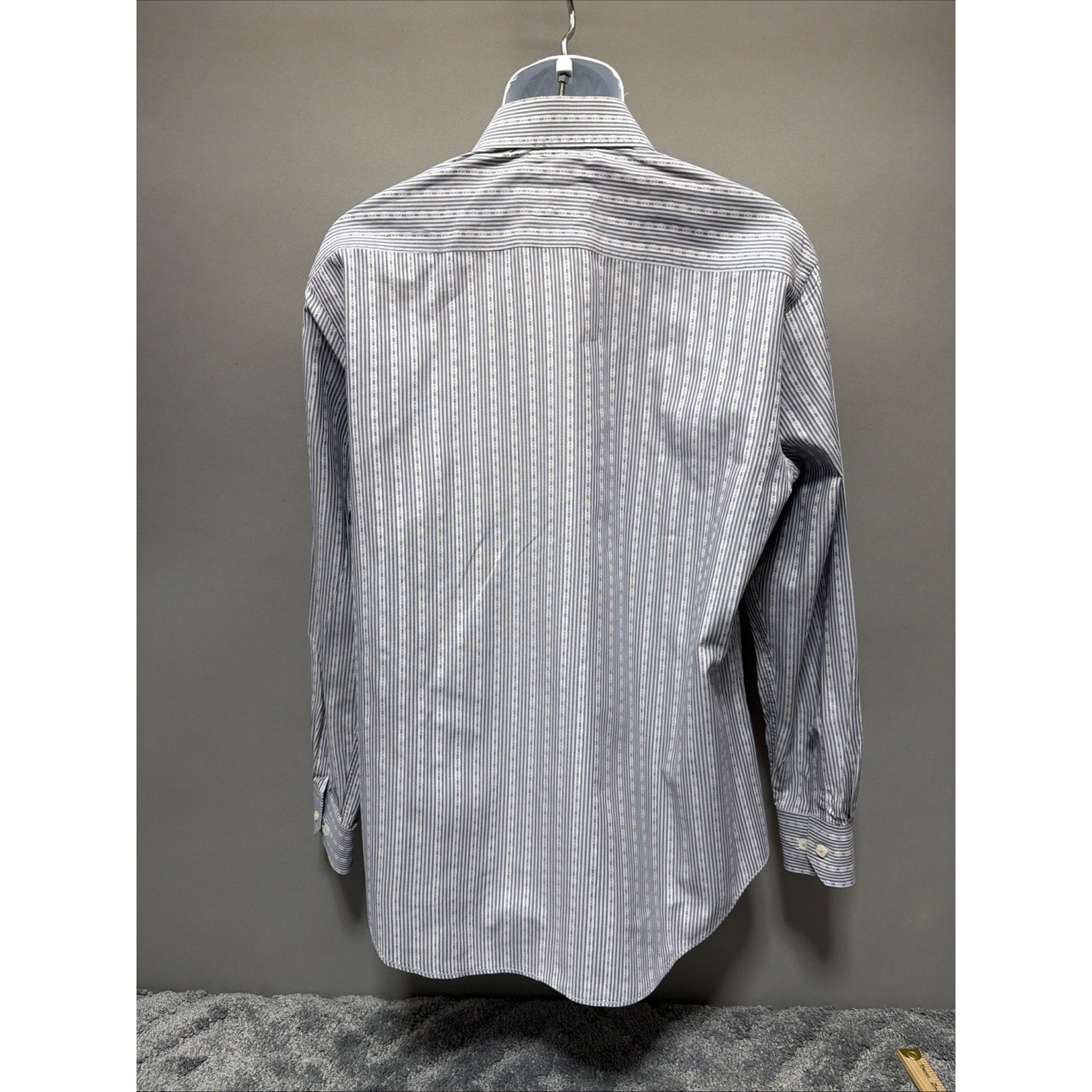 BUGATCHI Shaped Fit Large Blue Geometric Striped Flip Cuff Casual Mens