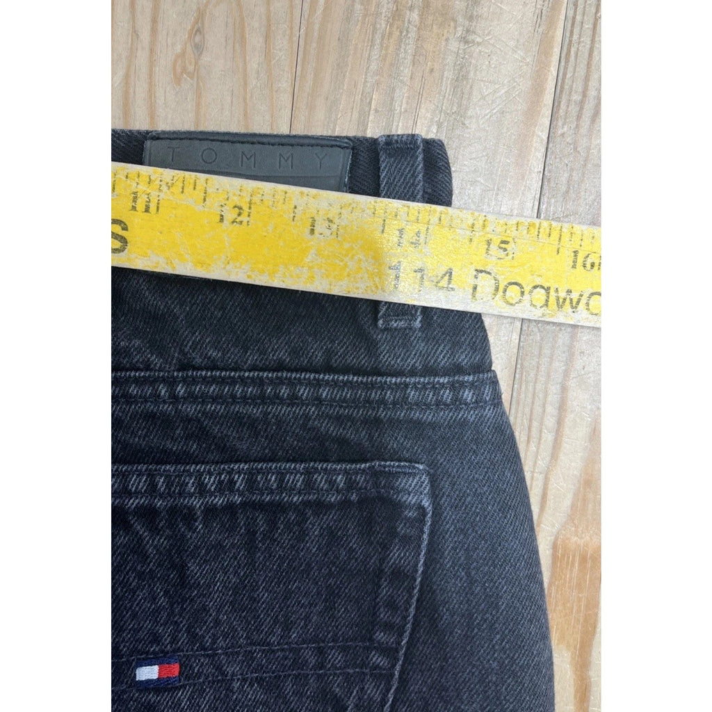 Tommy Hilfiger Women's Sz 10 Black Relaxed Tapered Denim High Waist Jeans 28x32