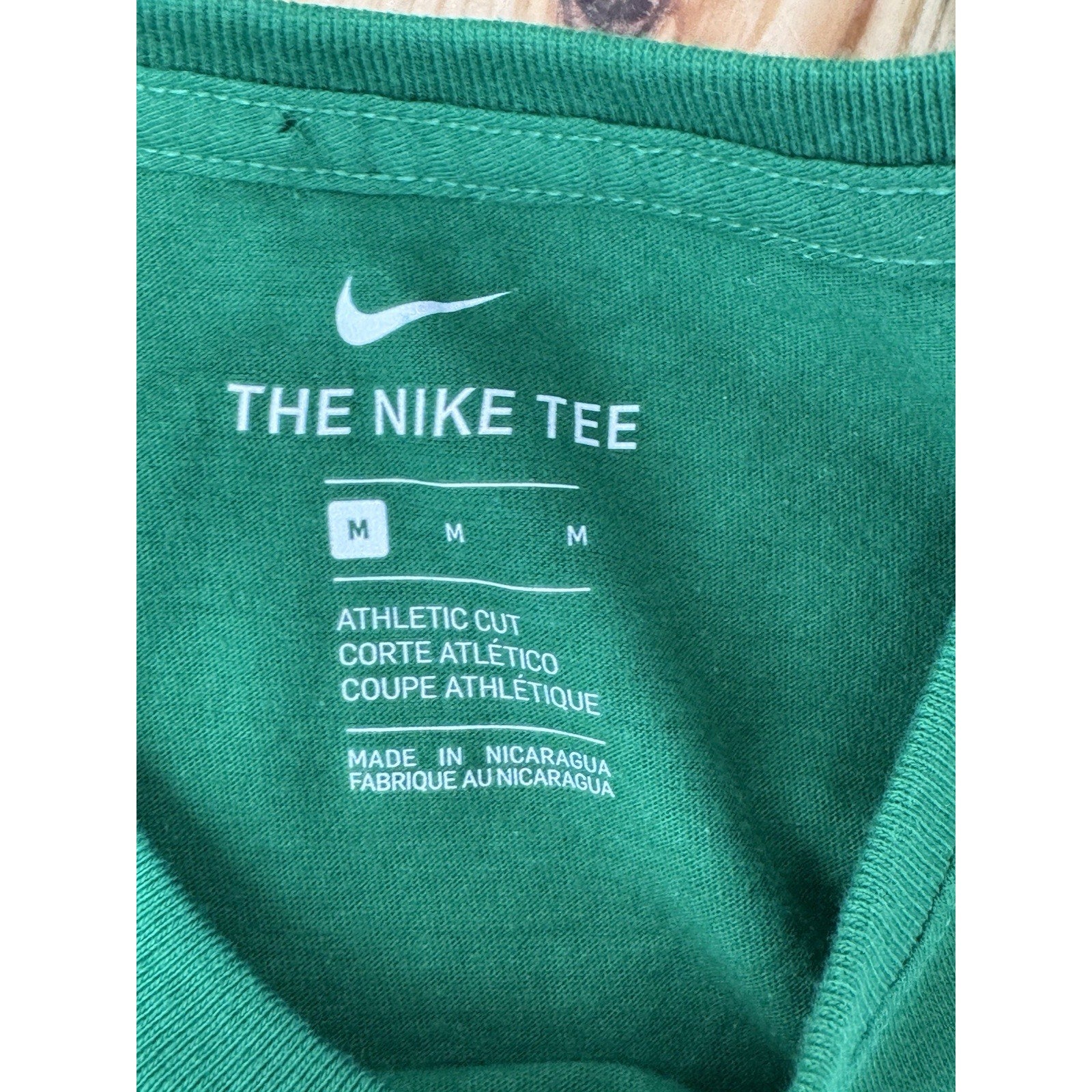 Nike Green Athletic Cut Short Sleeve Shirt Size M NWT Swoosh Pullover