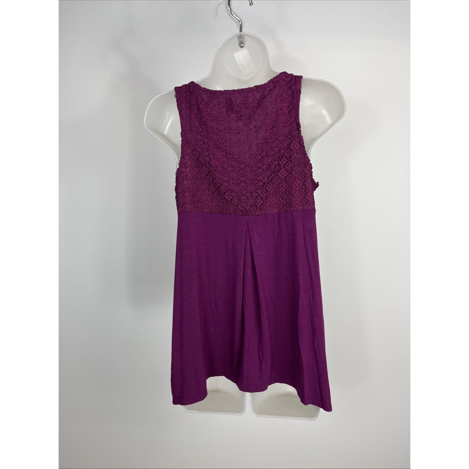 Knox Rose Tank Embroidered SZ XS Cross Stitch Floral Sleeveless Boho