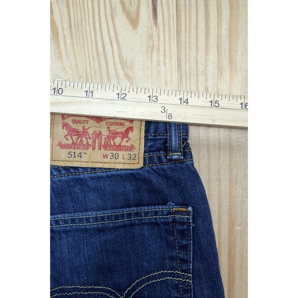 Levis 514 Denim Blue Jeans Mens 30x32 Straight Leg Regular Fit Work Wear