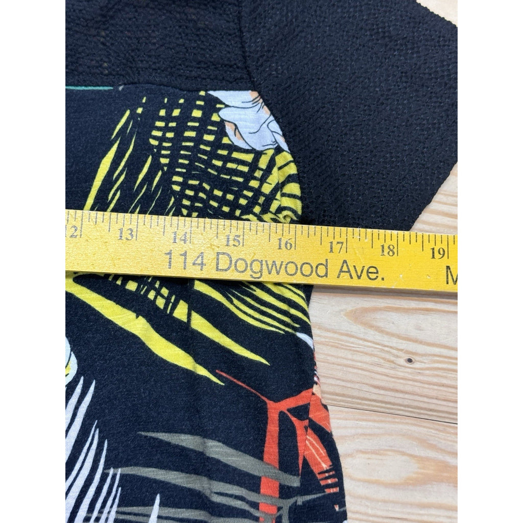 Onque Casual Women’s Black Tropical Blouse With Mesh Sleeves Size Small