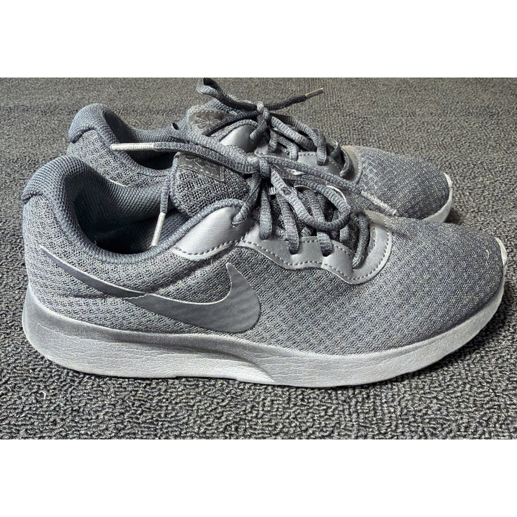Nike Tanjun DJ6257-002 Womens 9 Running Shoes Black Athletic Sneaker