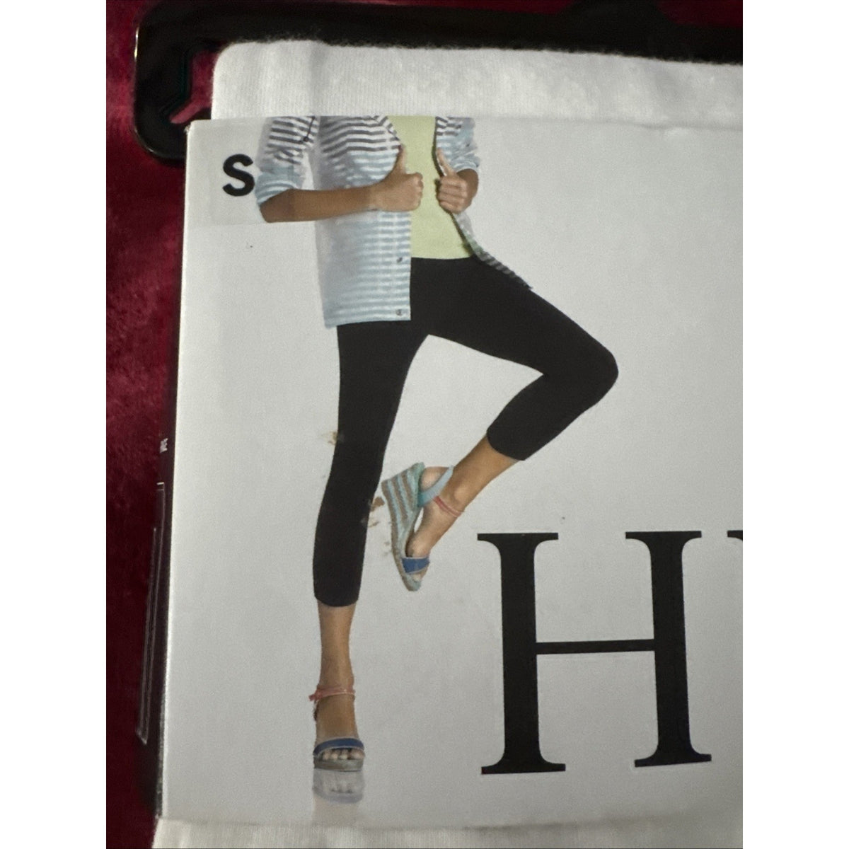 HUE White Ultra Temp Control Cotton Capri Leggings S Small U12948 Stretch Waist