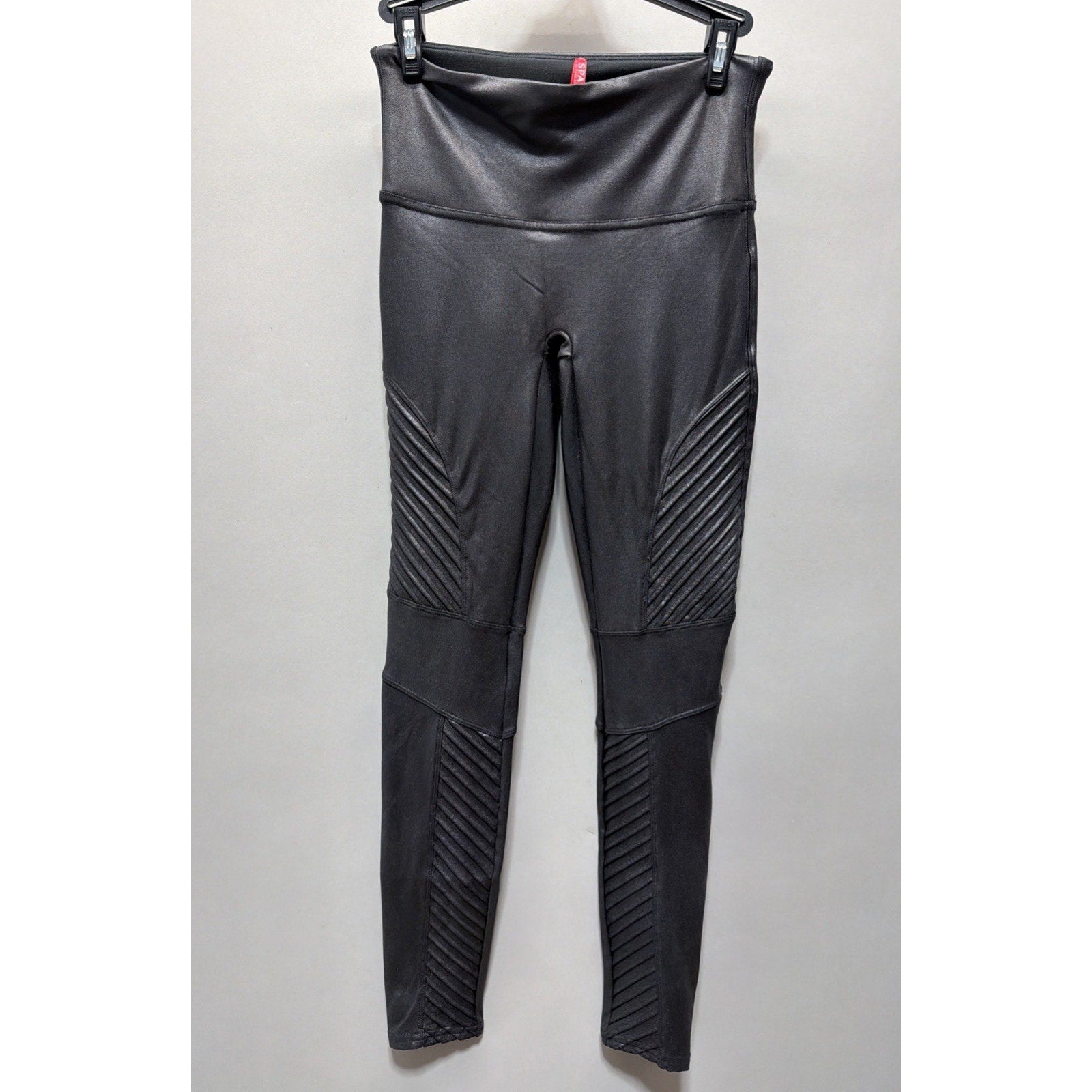 Spanx Faux Leather Moto Skinny Shaping Leggings Medium M Pants Very Black