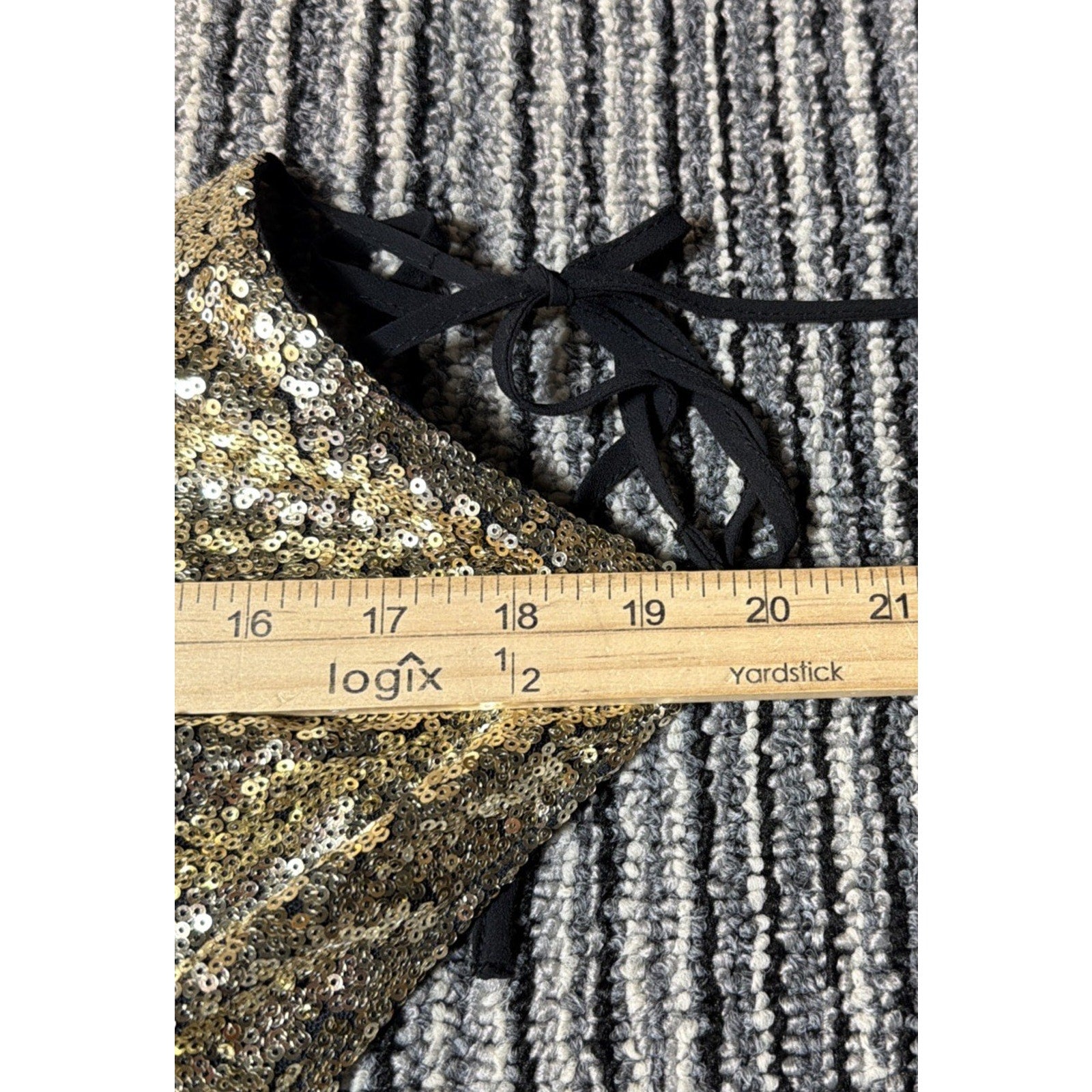 Windsor Black and Gold Sequin Party Romper Size L