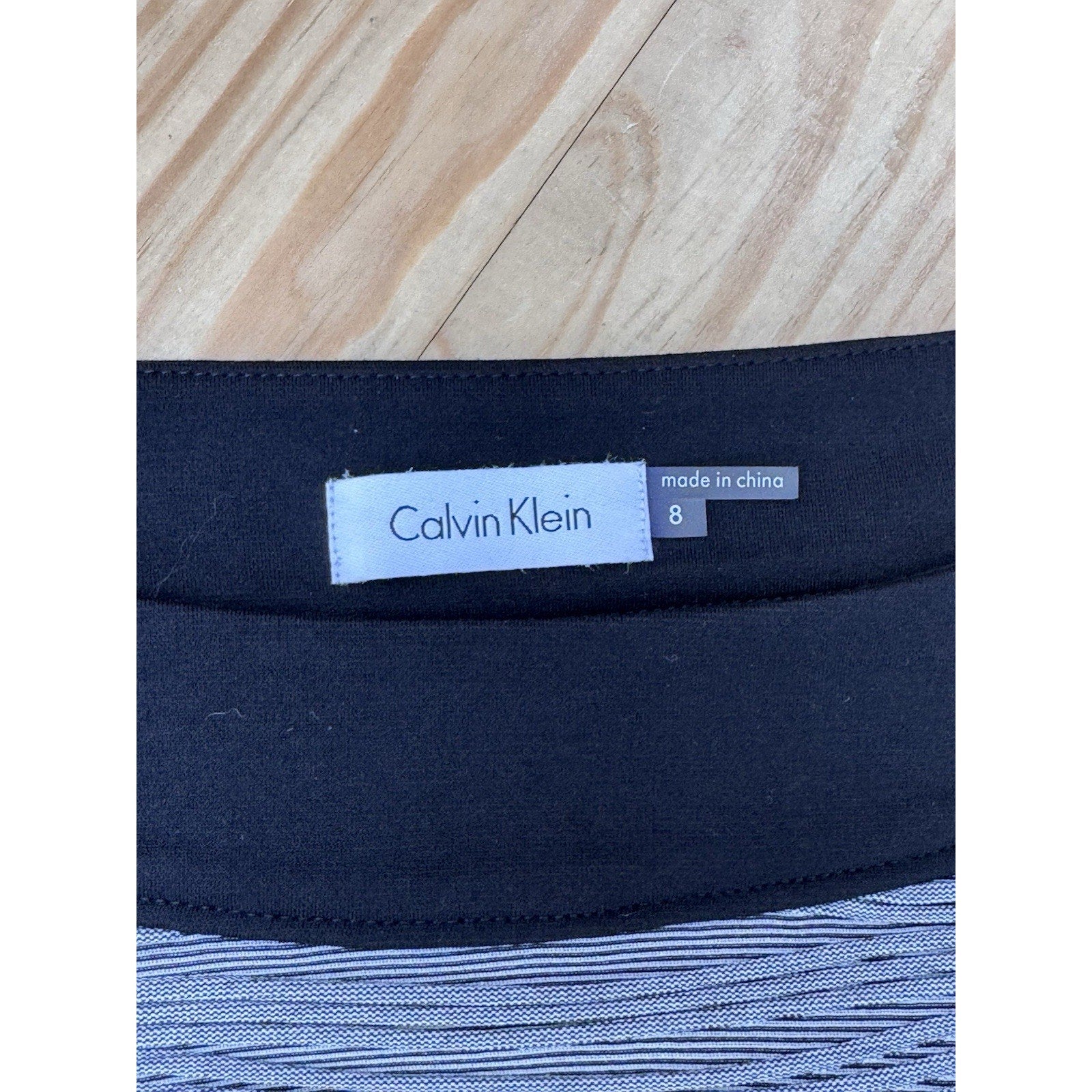 Calvin Klein Sleeveless Black And Gray Bodycon Knee Length Dress Women’s Size 8