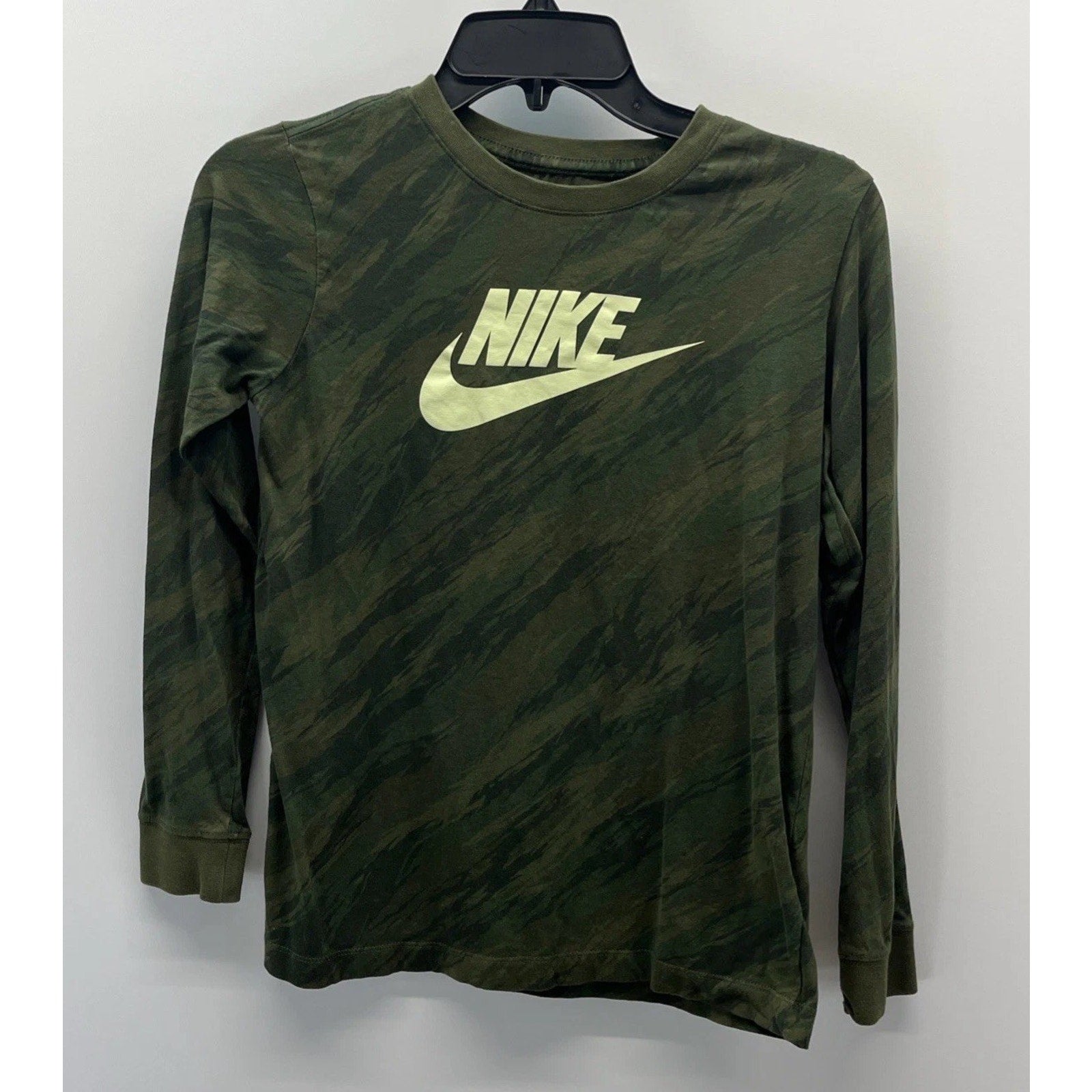 Nike Camo Youth Long sleeve L